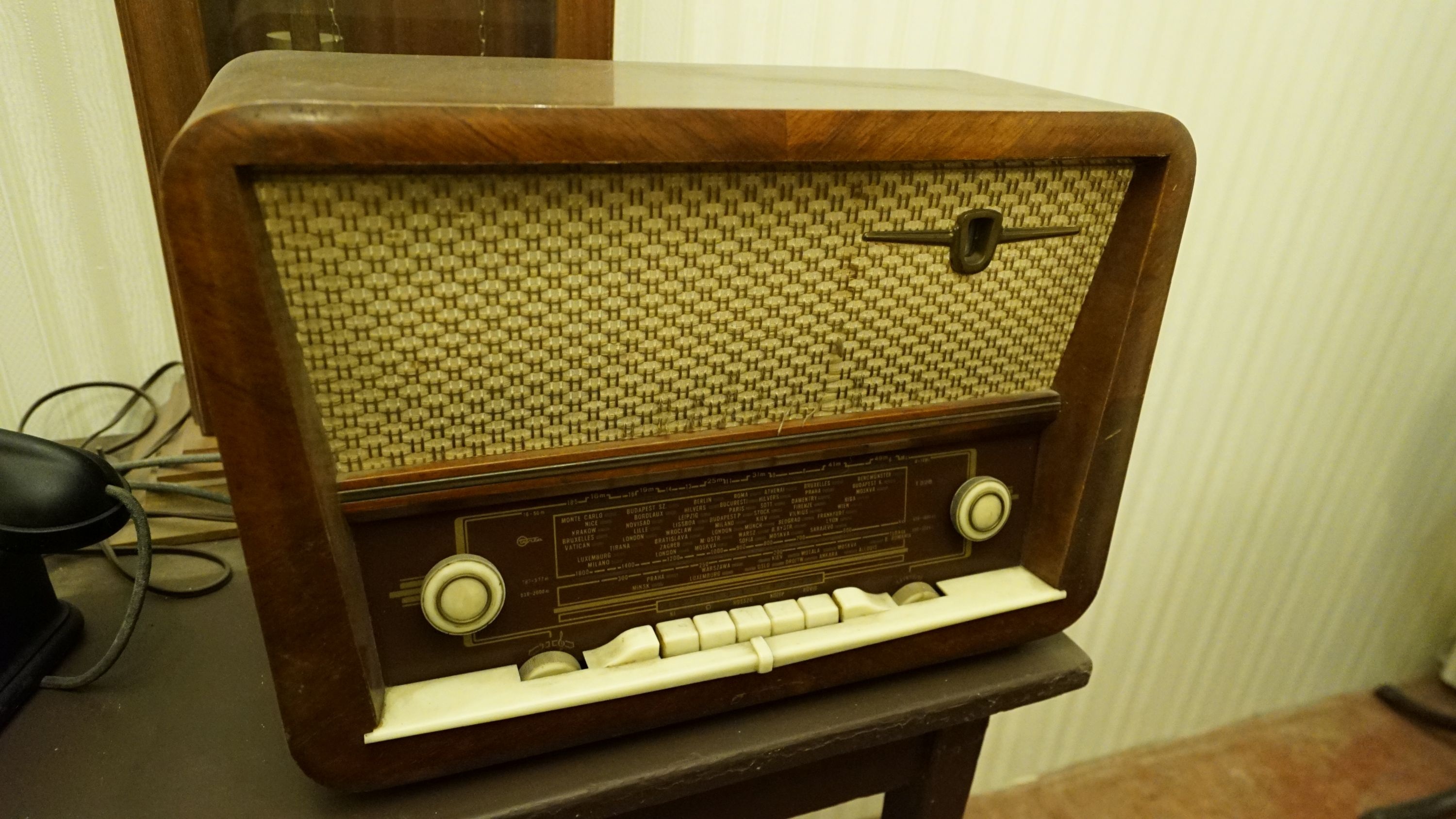 Terta rádió (Sziklakórház Atombunker Múzeum CC BY-NC-SA)