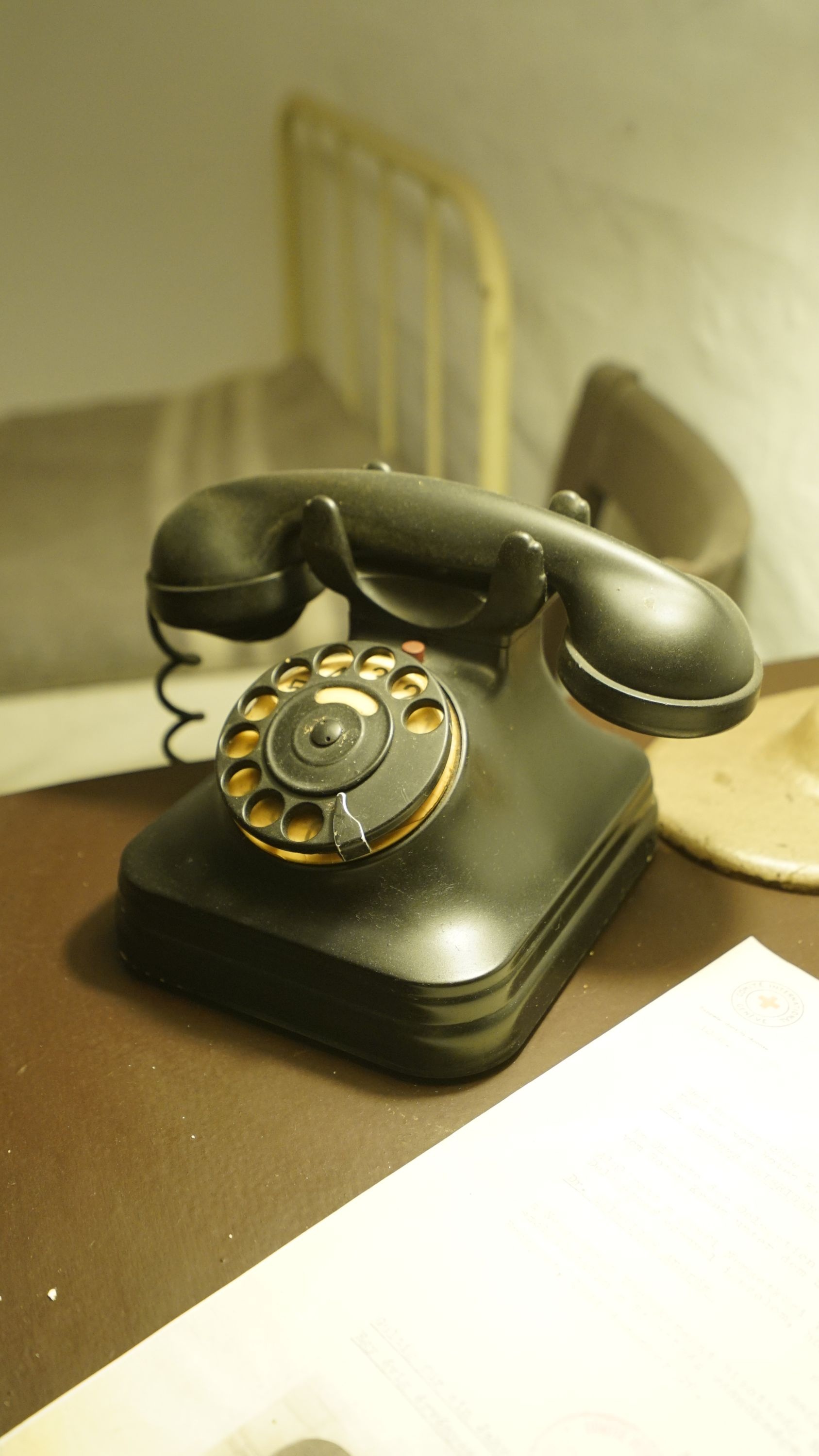 CB-35 telefon (Sziklakórház Atombunker Múzeum CC BY-NC-SA)