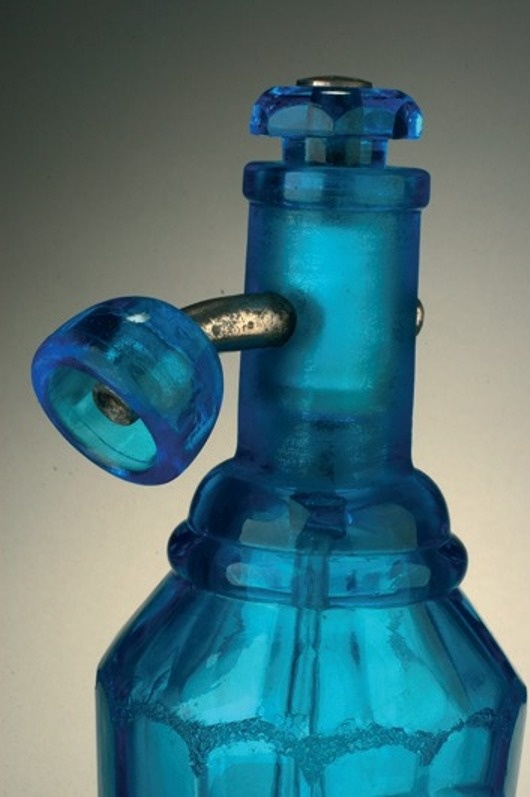 Szikvizes üveg csaprész (Magyar Kereskedelmi és Vendéglátóipari Múzeum CC BY-NC-SA)
