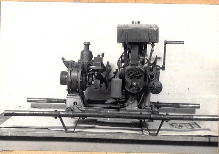 Mátrai 400-as "ÁRPÁD" kismotorfecskendő (Katasztrófavédelem Központi Múzeuma CC BY-NC-SA)
