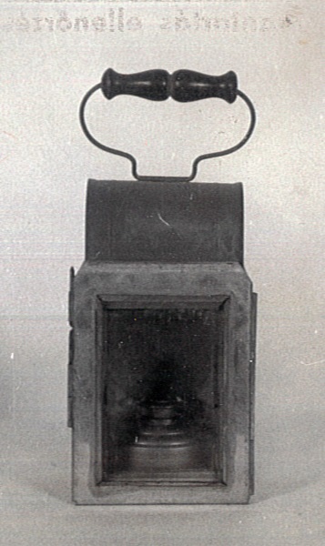 Mászólámpa (Katasztrófavédelem Központi Múzeuma CC BY-NC-SA)