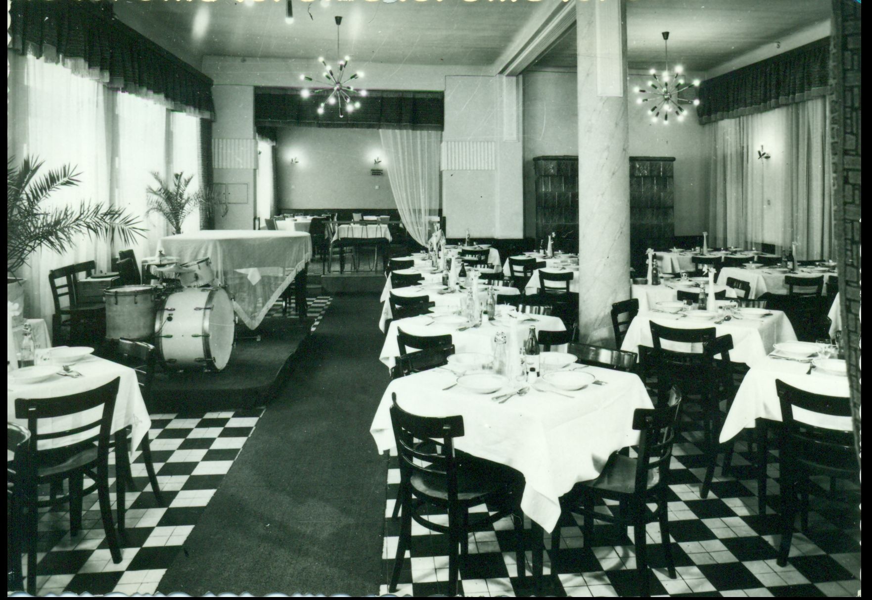 Arany Csillag étterem (Magyar Kereskedelmi és Vendéglátóipari Múzeum CC BY-NC-SA)