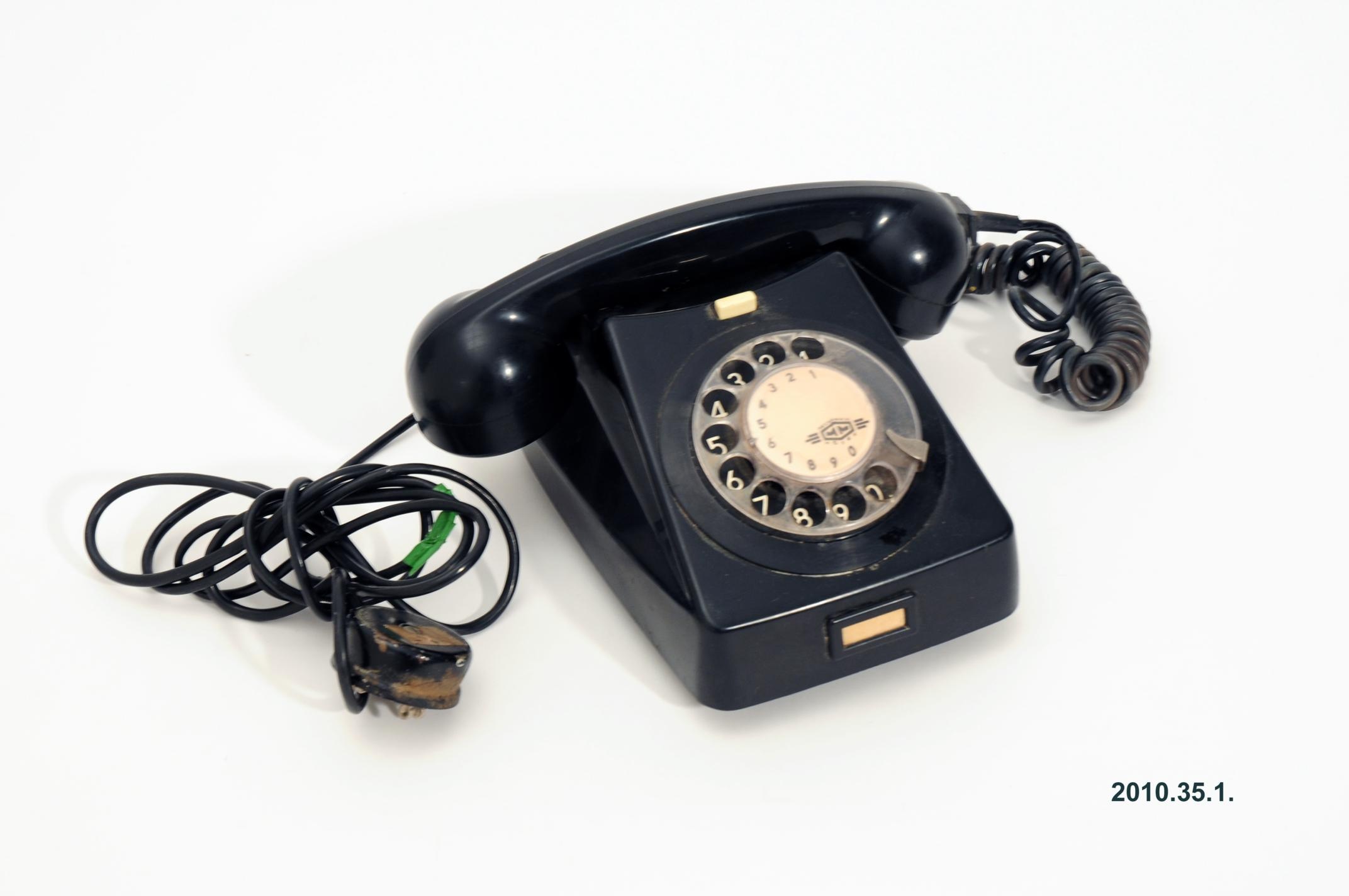 Telefon (Óbudai Múzeum CC BY-NC-SA)