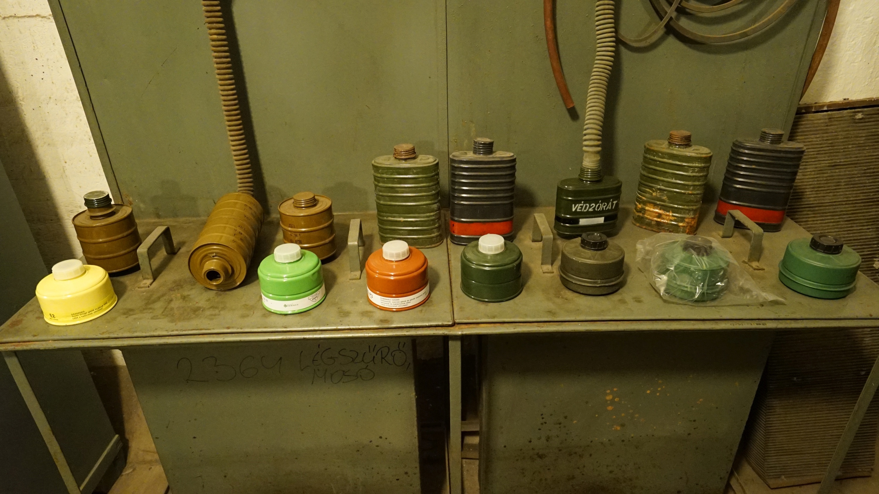 Légszűrő (Sziklakórház Atombunker Múzeum CC BY-NC-SA)