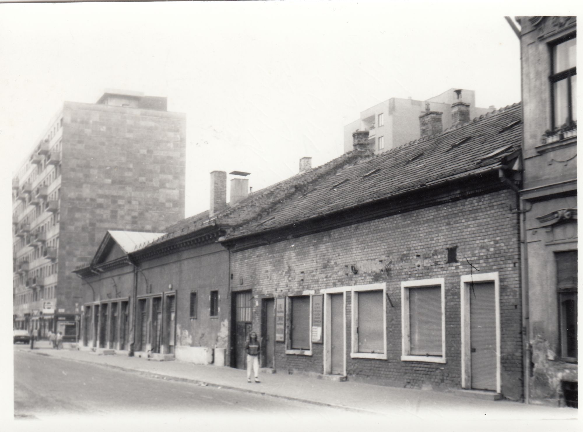 Fekete-fehér fénykép, Dagály utca és sarok (Angyalföldi Helytörténeti Gyűjtemény CC BY-NC-SA)