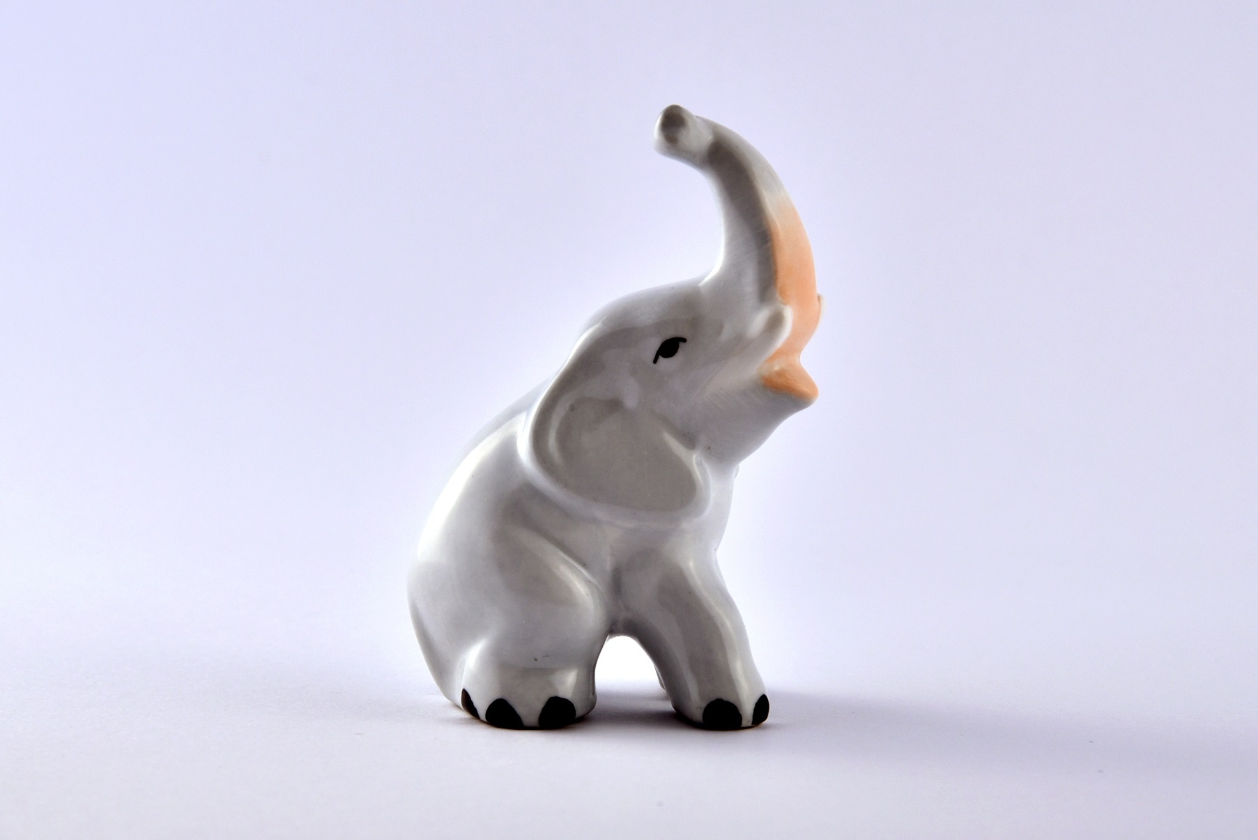 Porcelán elefánt, Aquincum Porcelángyár (Óbudai Múzeum CC BY-NC-SA)