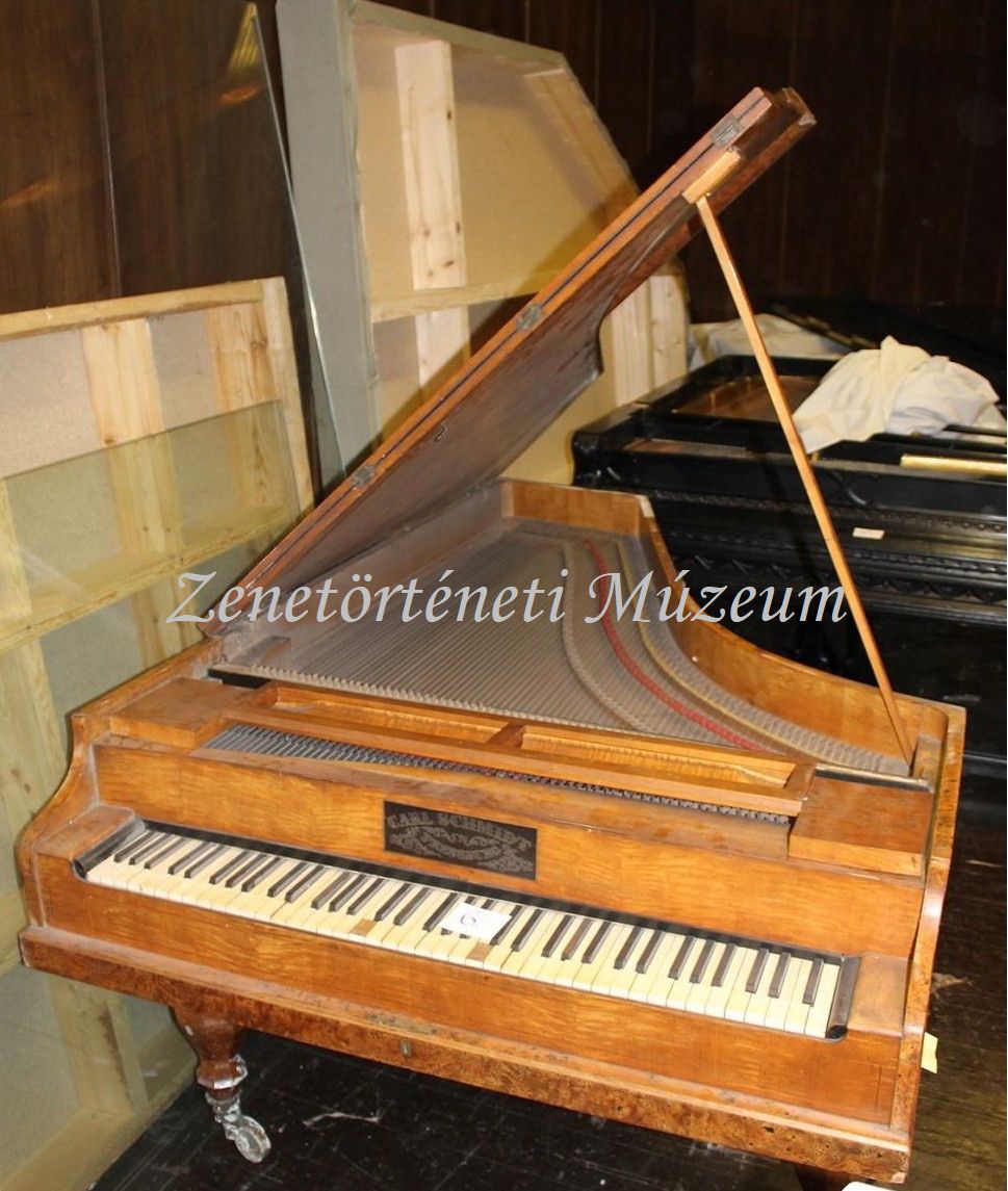 Fortepiano (Zenetörténeti Múzeum CC BY-NC-SA)