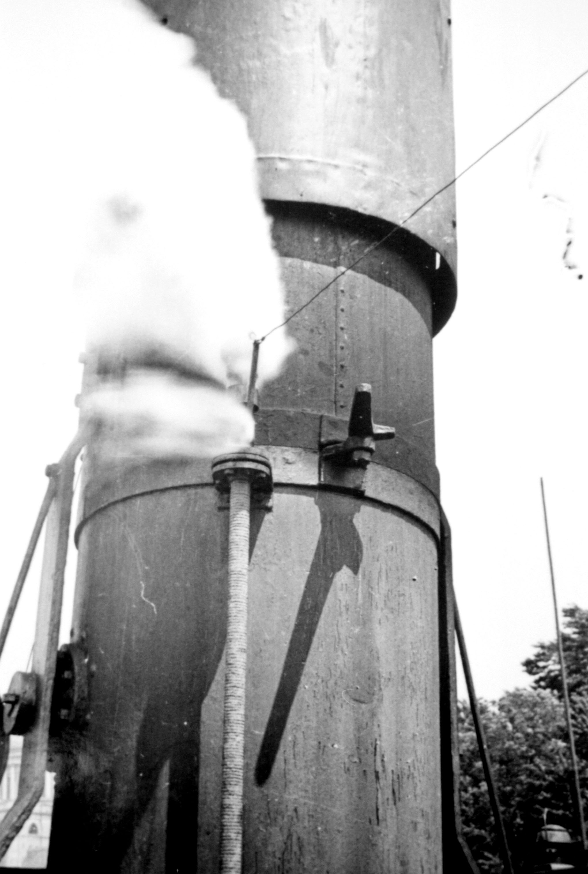Dunai gőzhajó, kémény részlete (MTA BTK Néprajztudományi Intézet CC BY-NC-SA)