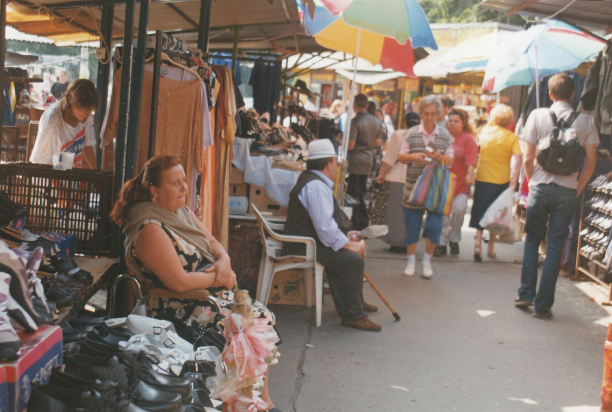 Lehel téri piaci élet (Angyalföldi Helytörténeti Gyűjtemény CC BY-NC-SA)