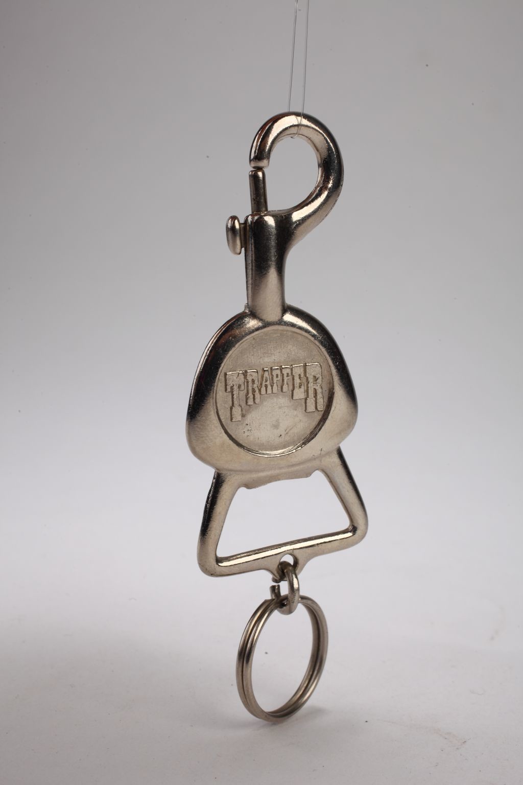 Trapper feliratú kulcstartó-sörnyitó (Magyar Kereskedelmi és Vendéglátóipari Múzeum CC BY-NC-SA)