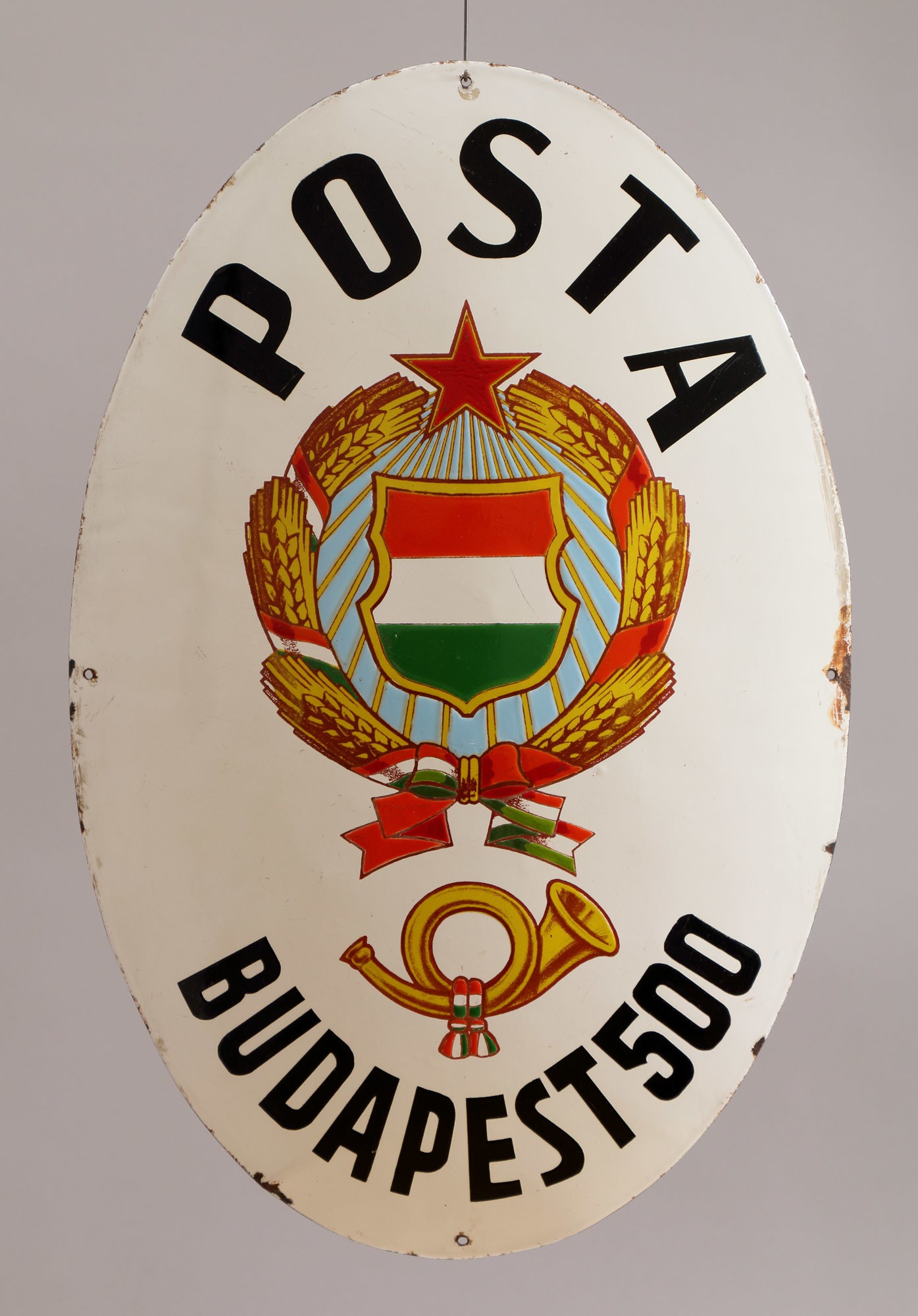 Címertábla „POSTA BUDAPEST 500” (Postamúzeum CC BY-NC-SA)