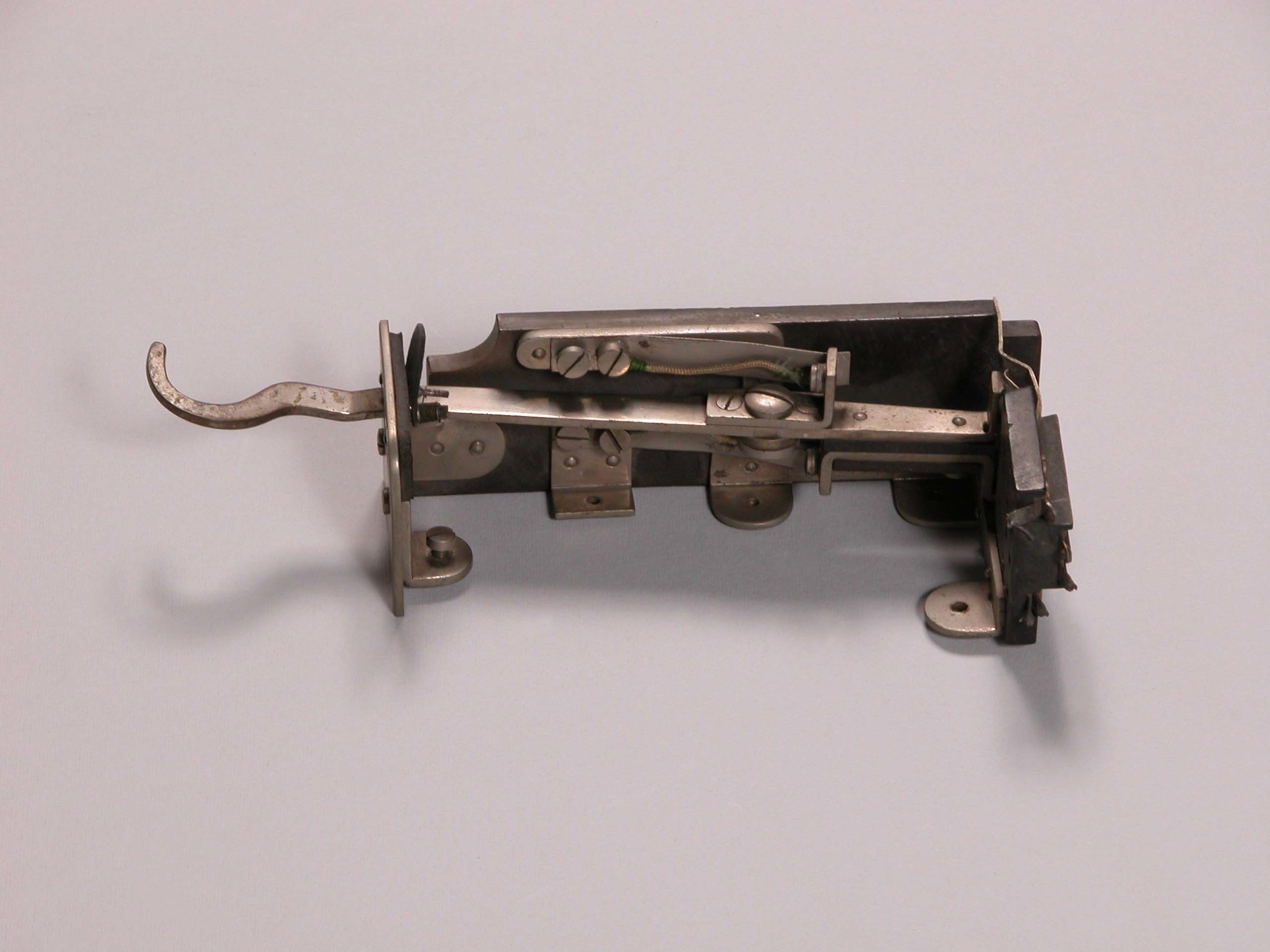 Automata átkapcsoló kar LB I-hez (fa-lap külön) (Postamúzeum CC BY-NC-SA)