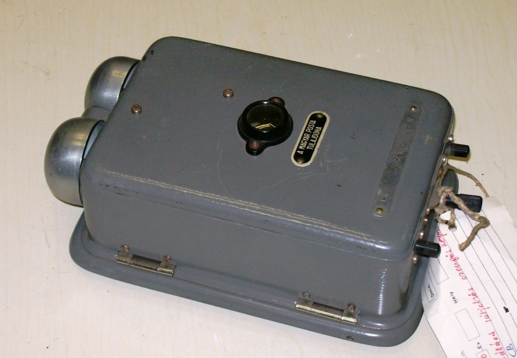CB I/1-es átkapcsoló szekrény fémdobozos (Postamúzeum CC BY-NC-SA)