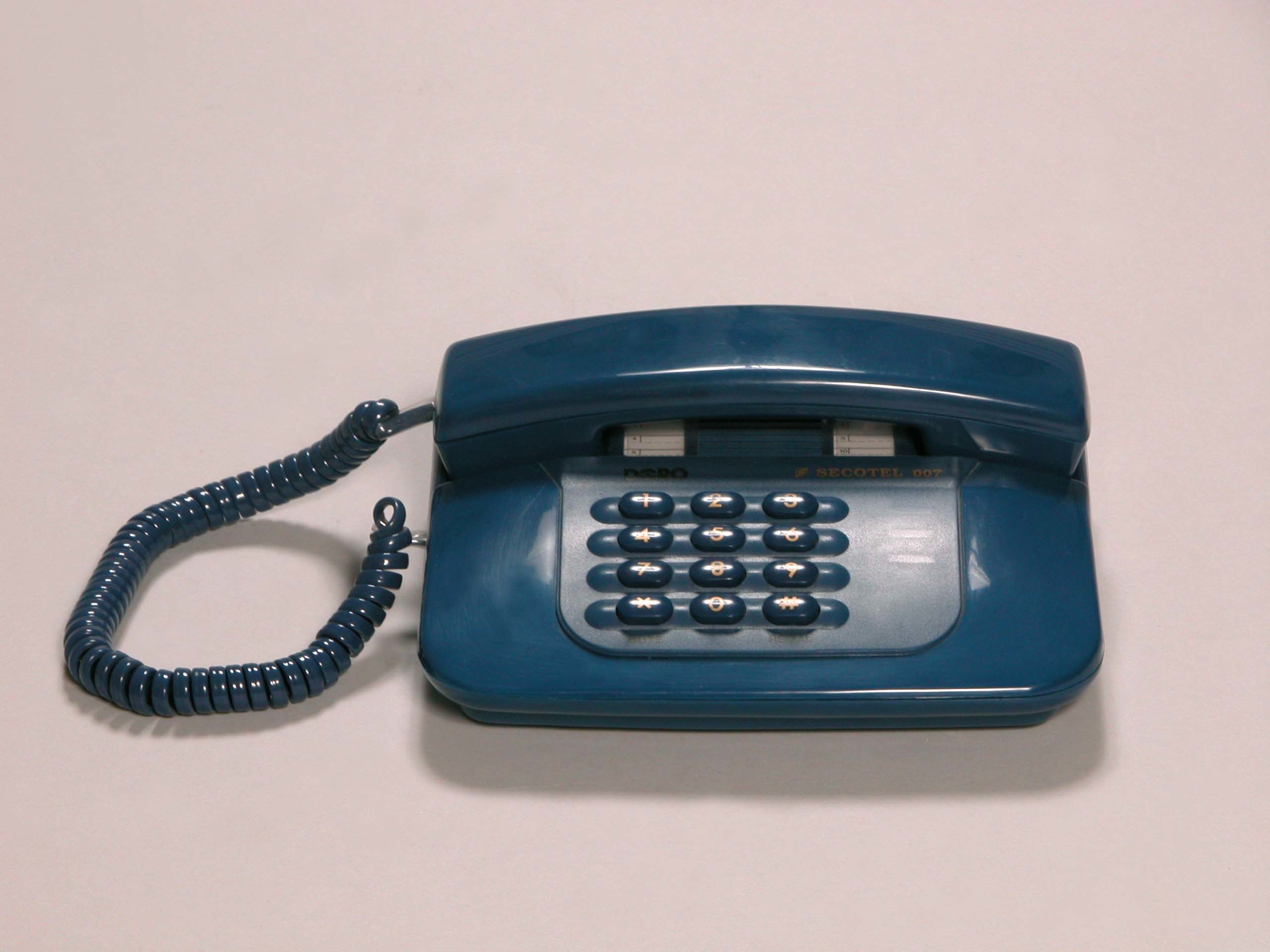 DORO 007 telefonkészülék, CB S. (kék) (Postamúzeum CC BY-NC-SA)