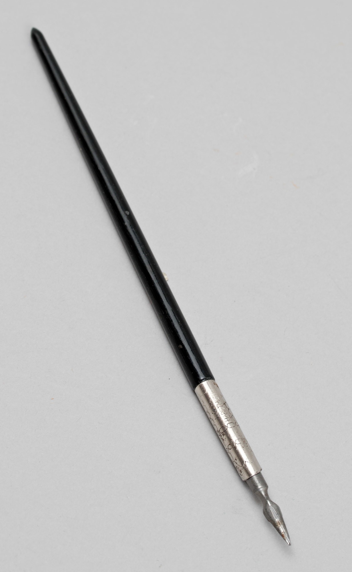 Tollszár tollal (Postamúzeum CC BY-NC-SA)