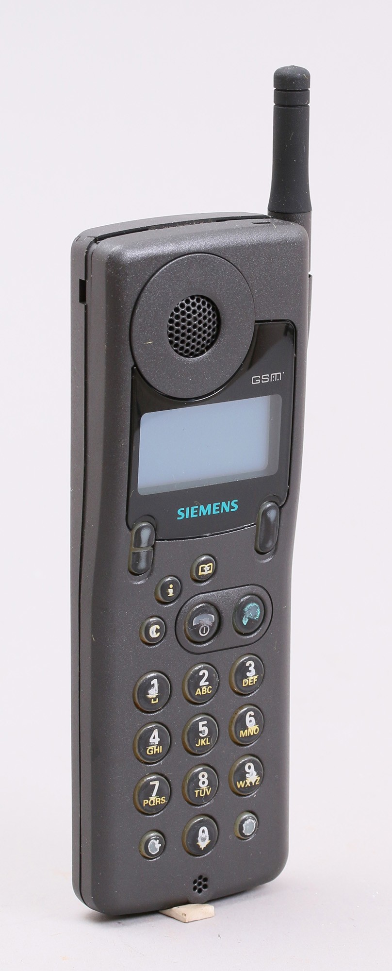 Siemens S6 mobiltelefon (Postamúzeum CC BY-NC-SA)