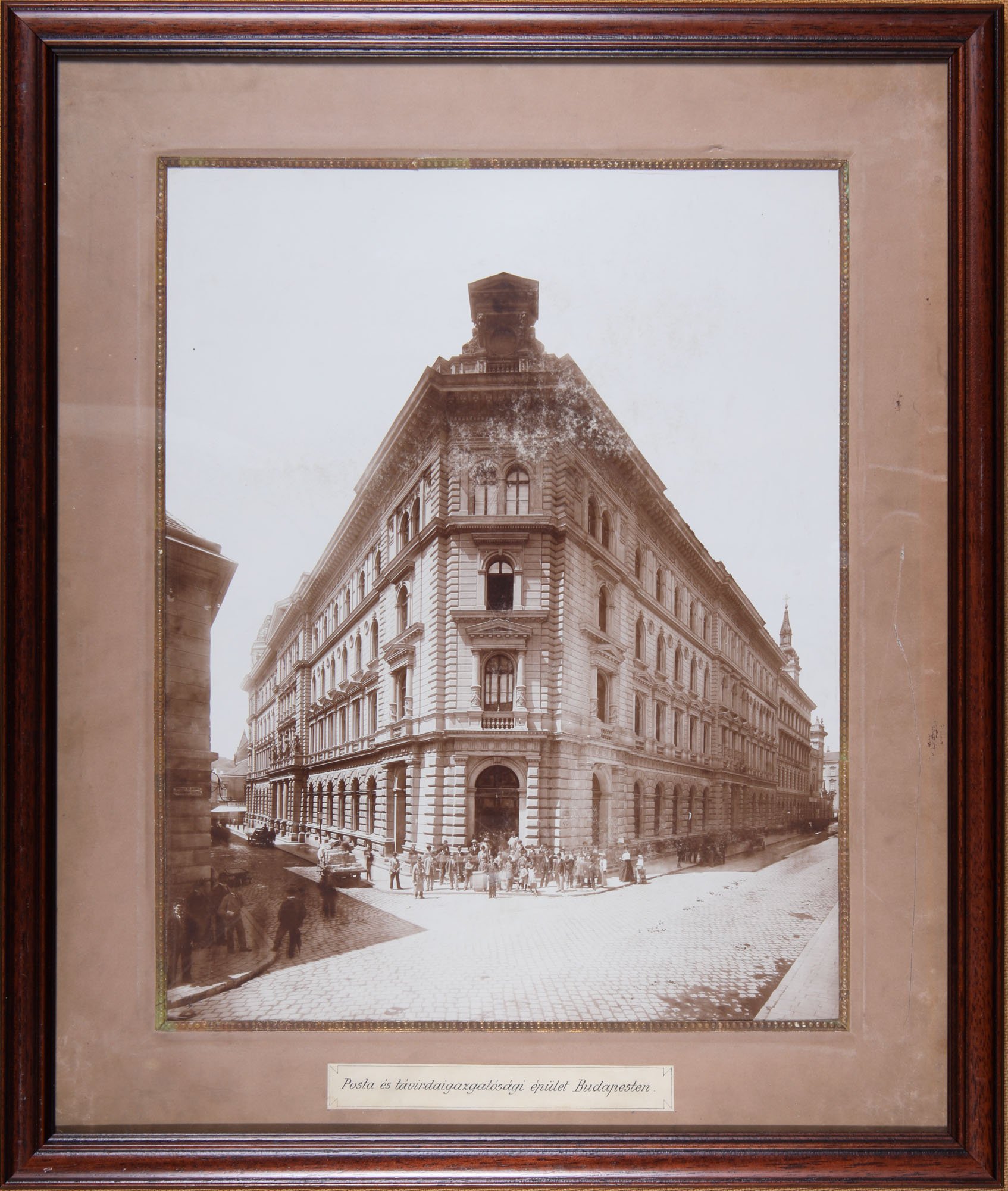 „Posta és távírdaigazgatósági épület Budapesten” (Postamúzeum CC BY-NC-SA)