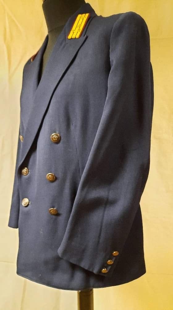 Postatiszti egyenruha (1950-es évek) 1. kabát (Postamúzeum CC BY-NC-SA)