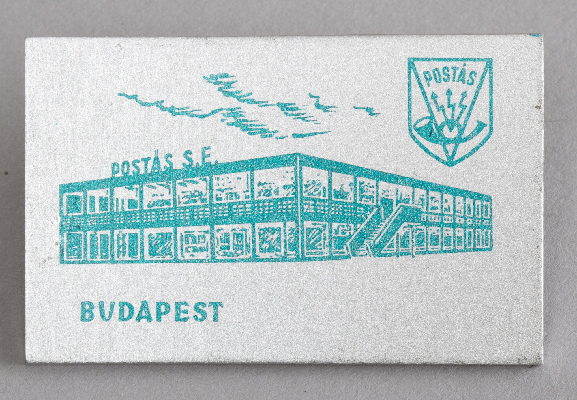 Emlékplakett „Postás SE Budapest” (Postamúzeum CC BY-NC-SA)