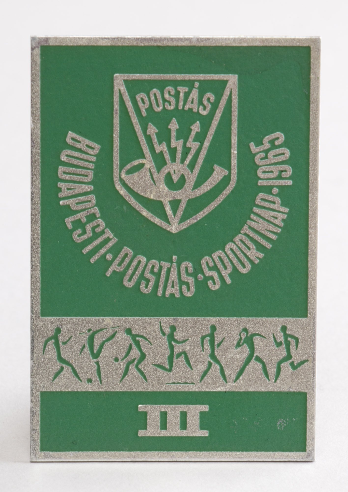 Emlékplakett „BUDAPEST POSTÁS SPORTNAP 1965 III” (Postamúzeum CC BY-NC-SA)