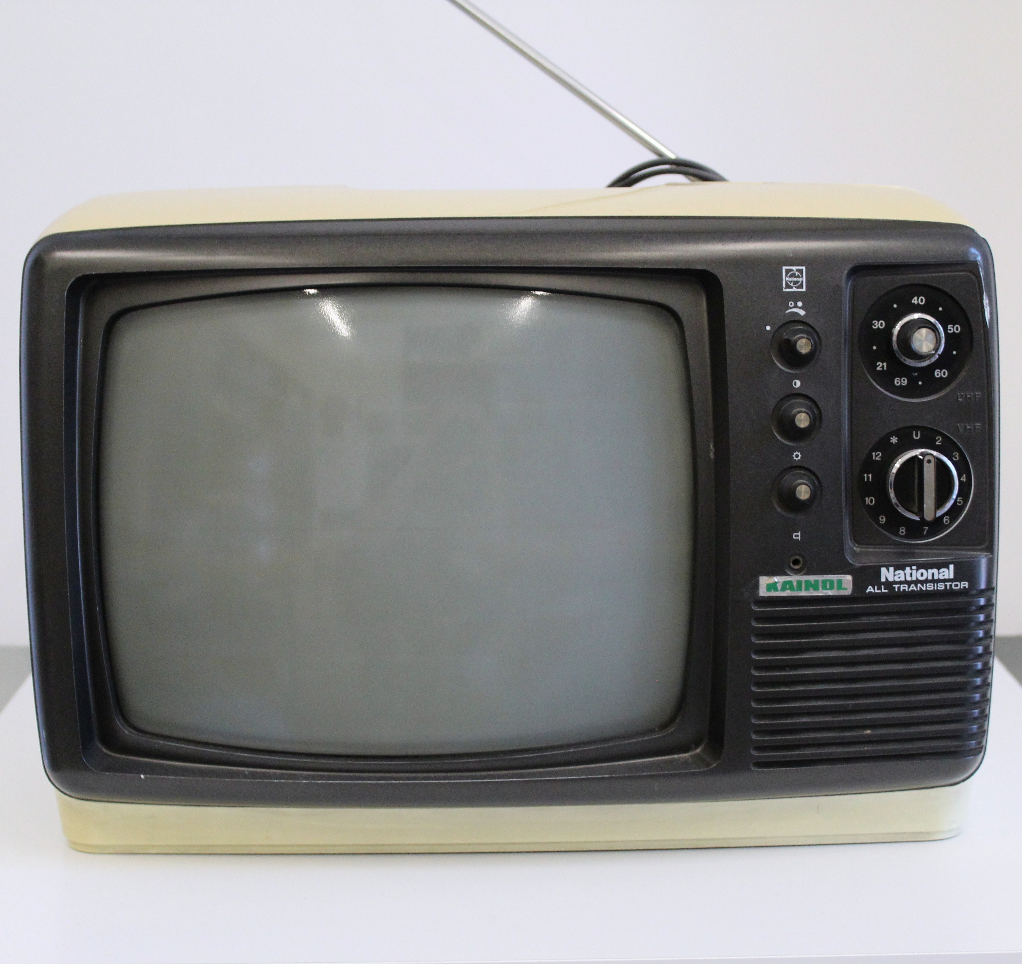 képcsöves televízió (Tomory Lajos Múzeum CC BY-NC-SA)