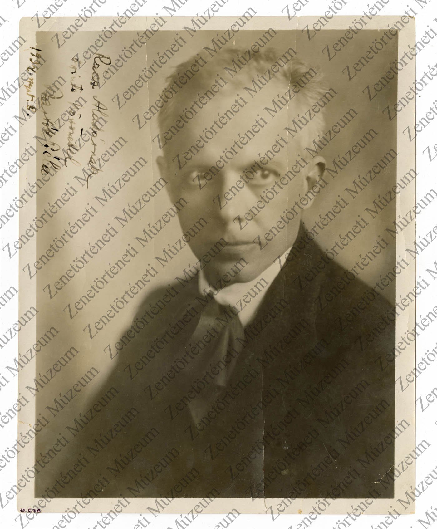 Bartók Béla Rácz Aladárnak ajánlott fényképe, 1934 (Zenetörténeti Múzeum CC BY-NC-SA)