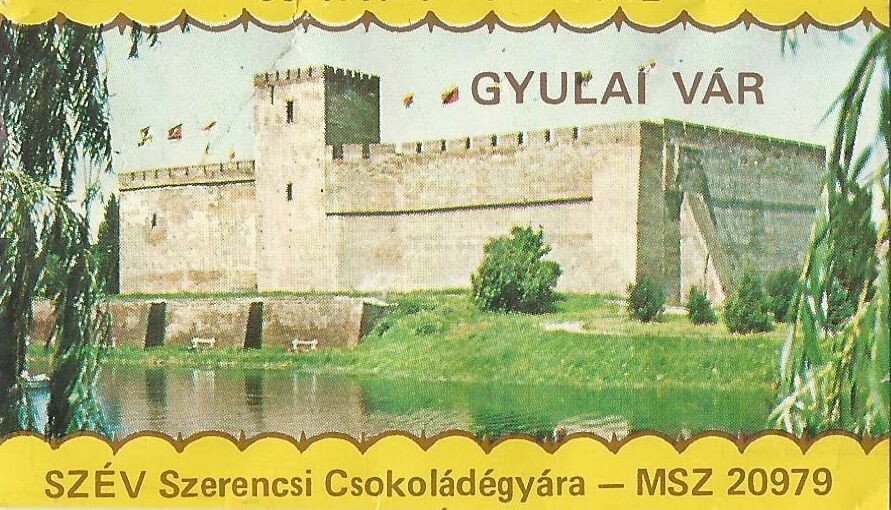 Gyulai vár, félédes tejcsokoládé csokoládépapír (Magyar Kereskedelmi és Vendéglátóipari Múzeum CC BY-NC-SA)
