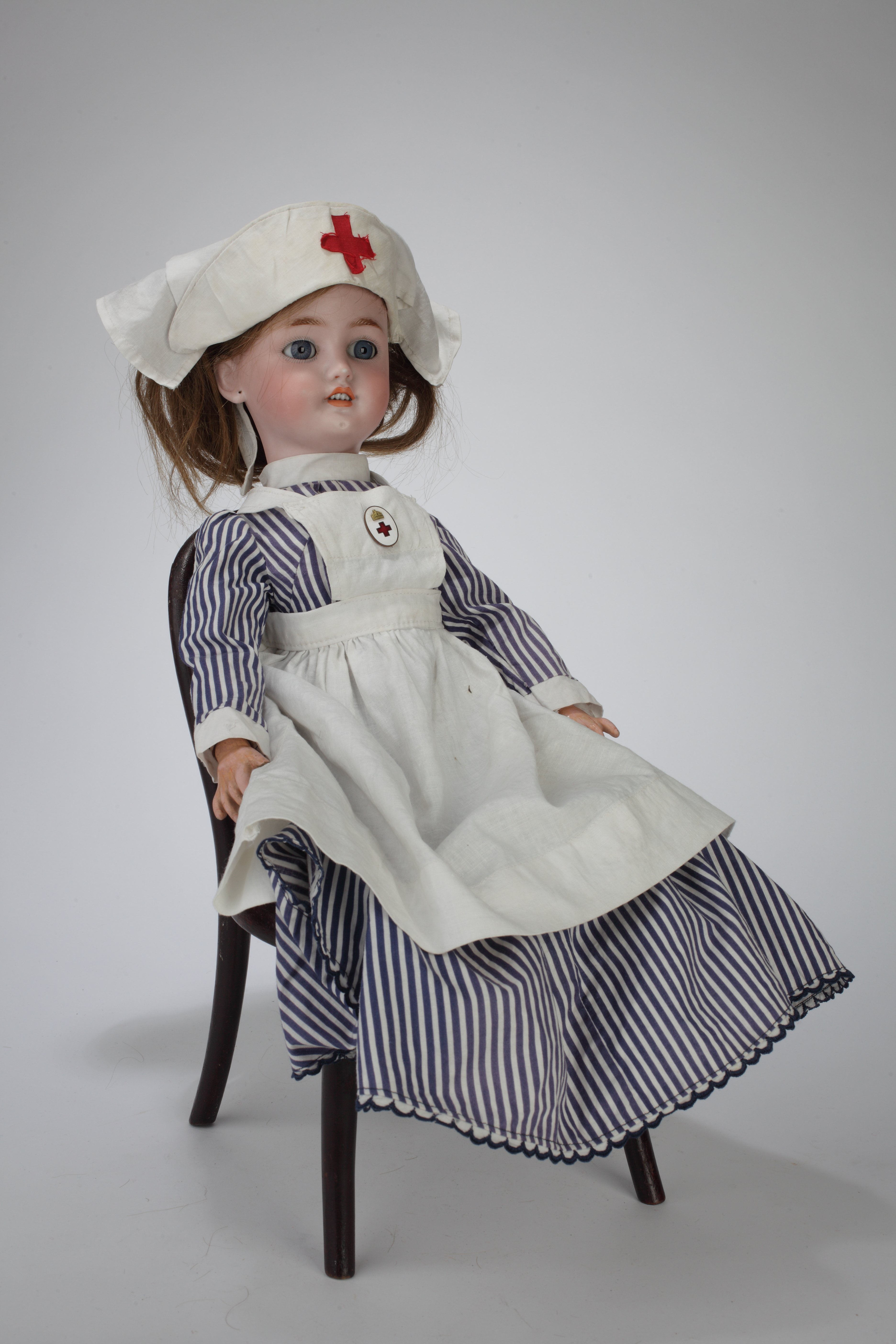 játékbaba, nővérbaba (Magyar Kereskedelmi és Vendéglátóipari Múzeum CC BY-NC-SA)