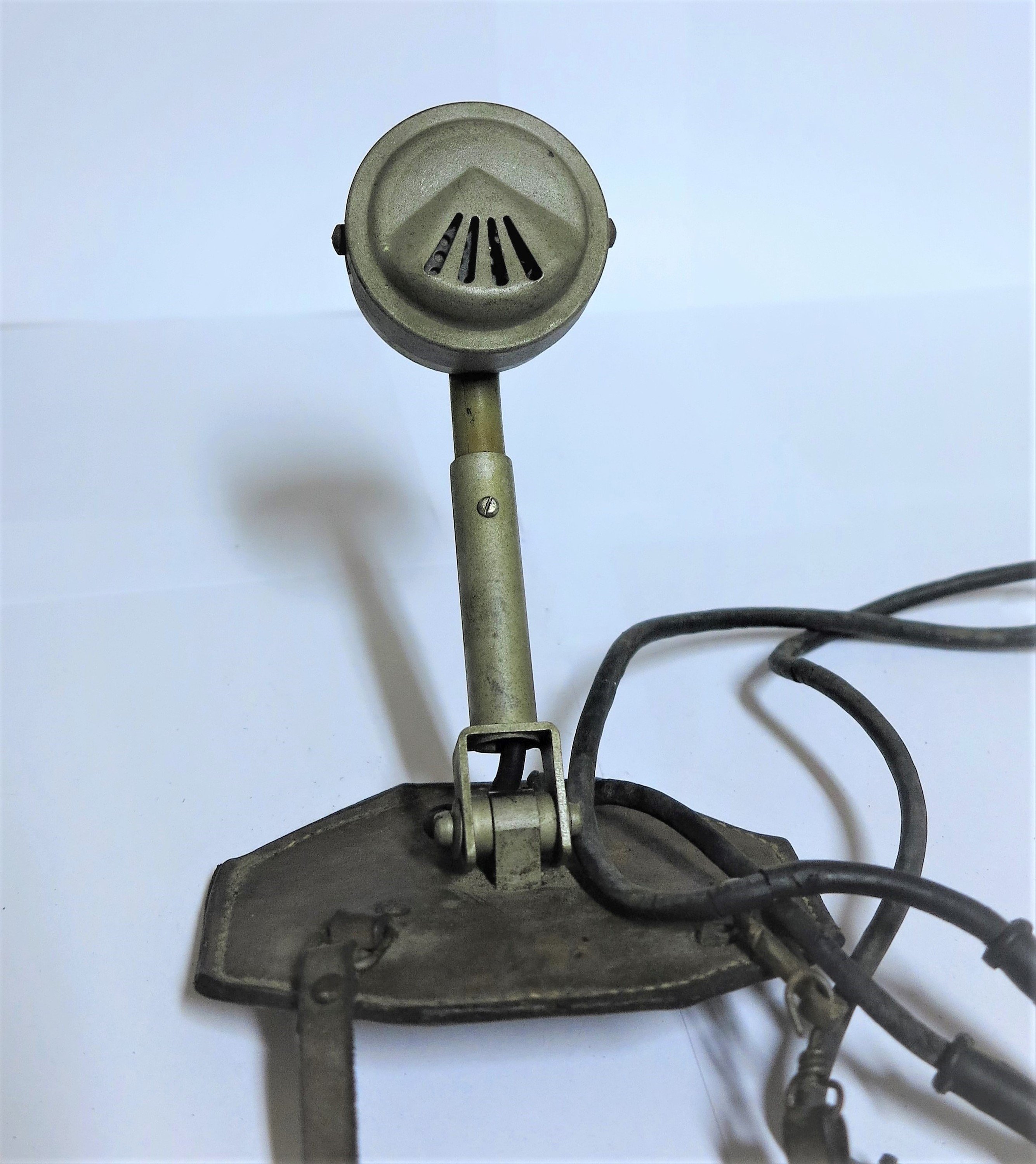 Mellmikrofon (Sziklakórház Atombunker Múzeum CC BY-NC-SA)