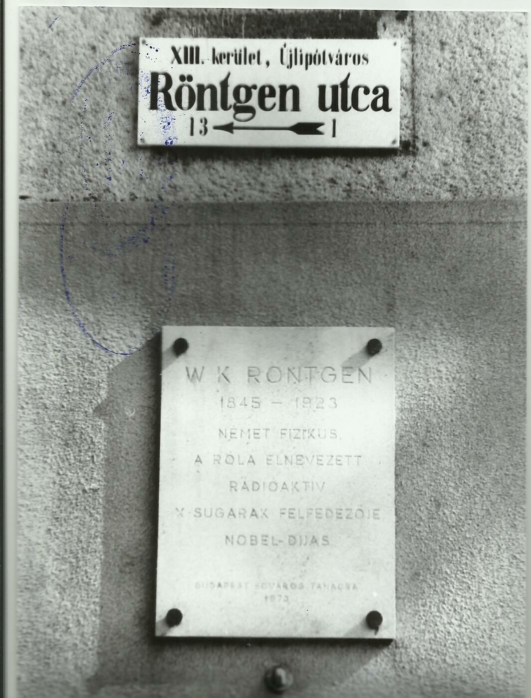 W. K. Röntgen emléktábla (Angyalföldi Helytörténeti Gyűjtemény CC BY-NC-SA)