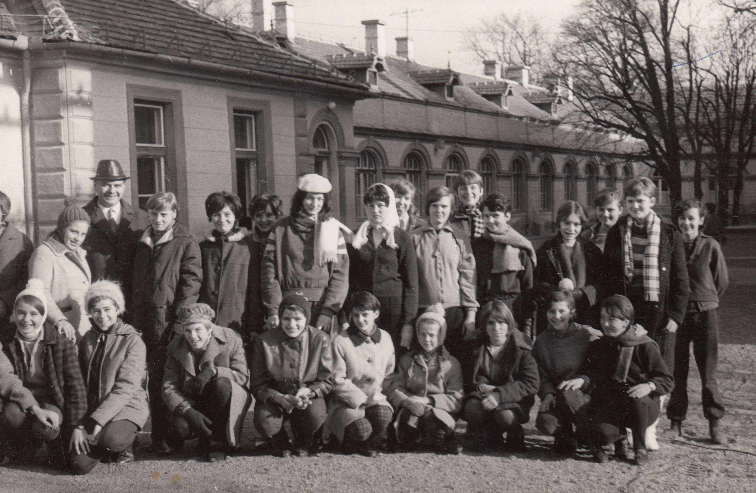 Erdőtelki Iskola (Prizma Ált. Isk. és Óvoda) (Angyalföldi Helytörténeti Gyűjtemény CC BY-NC-SA)