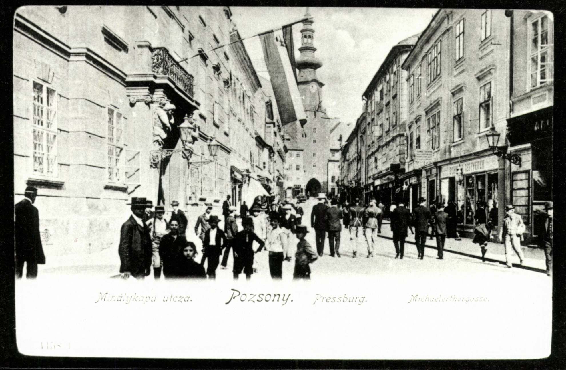 Pozsony; Mihálykapu utca (Magyar Kereskedelmi és Vendéglátóipari Múzeum CC BY-NC-ND)