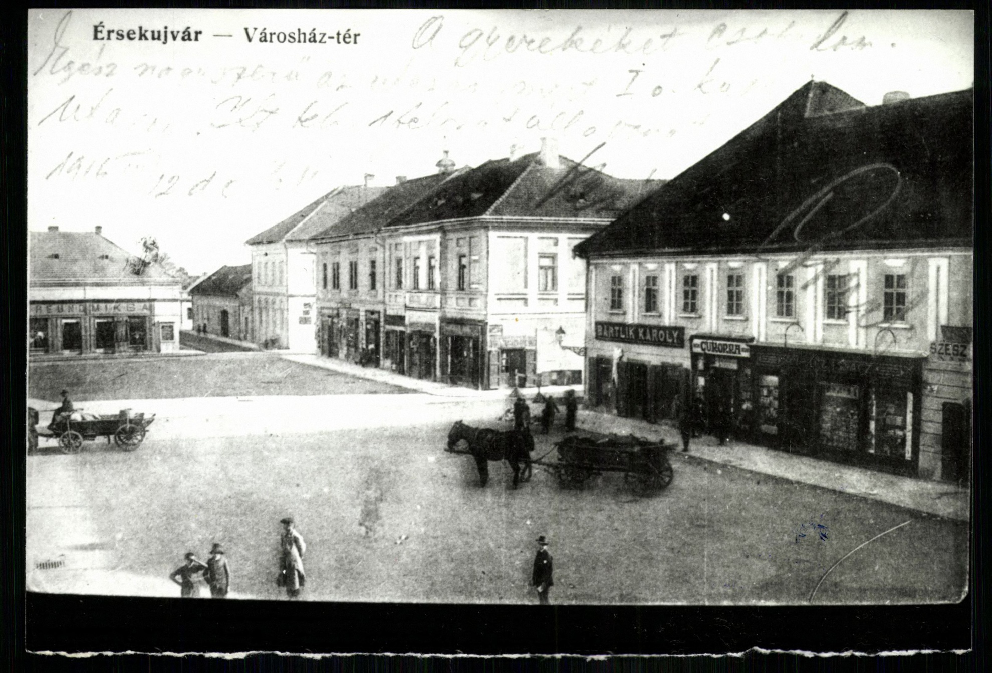 Érsekújvár; Városház tér (Magyar Kereskedelmi és Vendéglátóipari Múzeum CC BY-NC-ND)