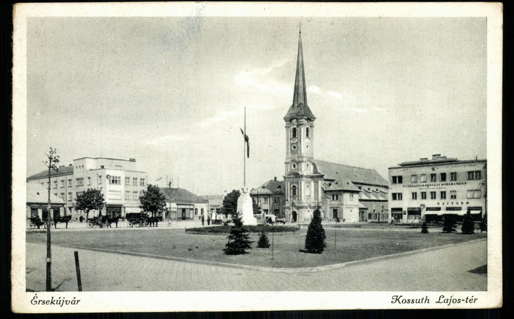 Érsekújvár; Kossuth Lajos tér (Magyar Kereskedelmi és Vendéglátóipari Múzeum CC BY-NC-ND)