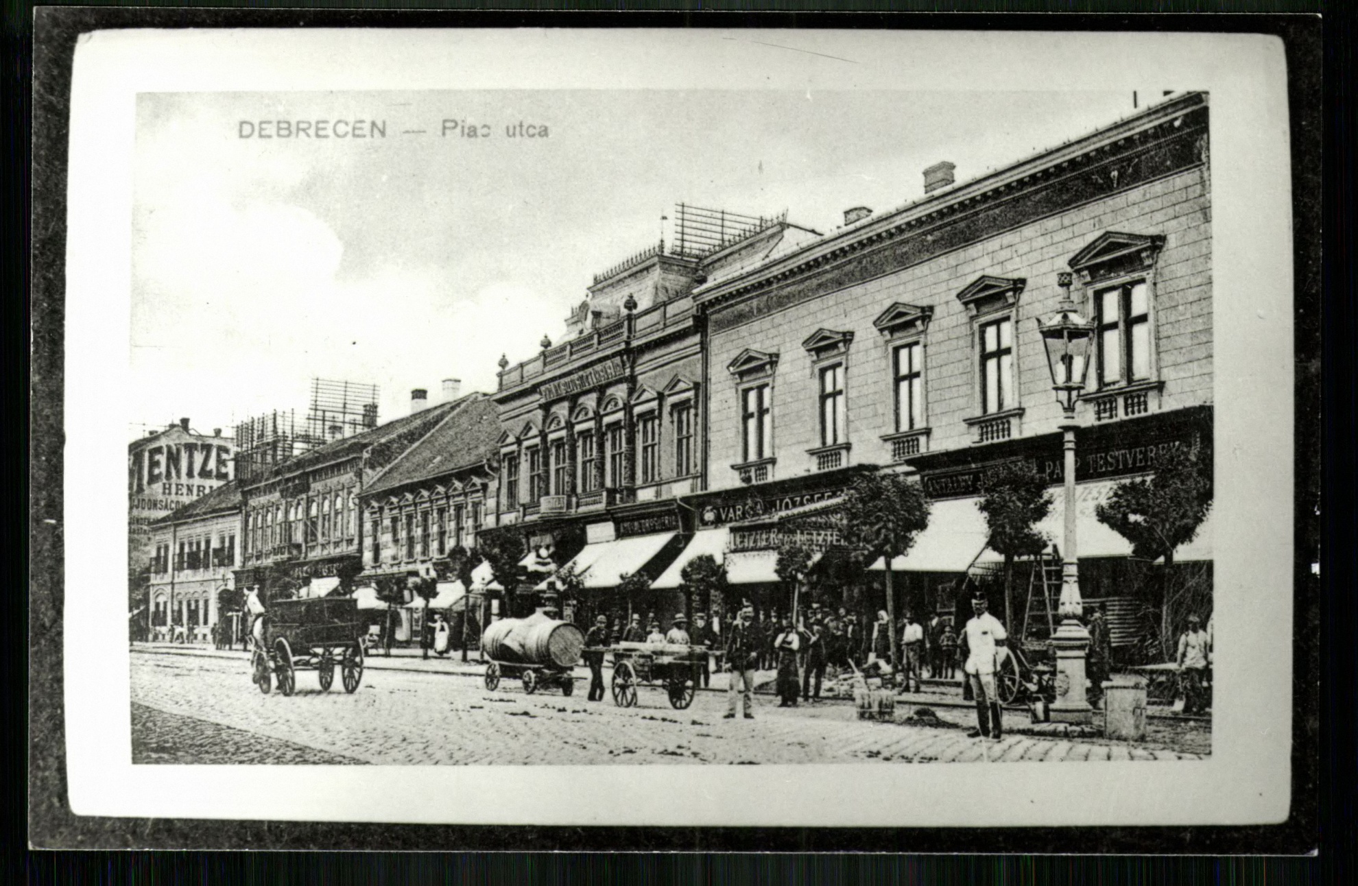 Debrecen; Piac utca (Magyar Kereskedelmi és Vendéglátóipari Múzeum CC BY-NC-ND)