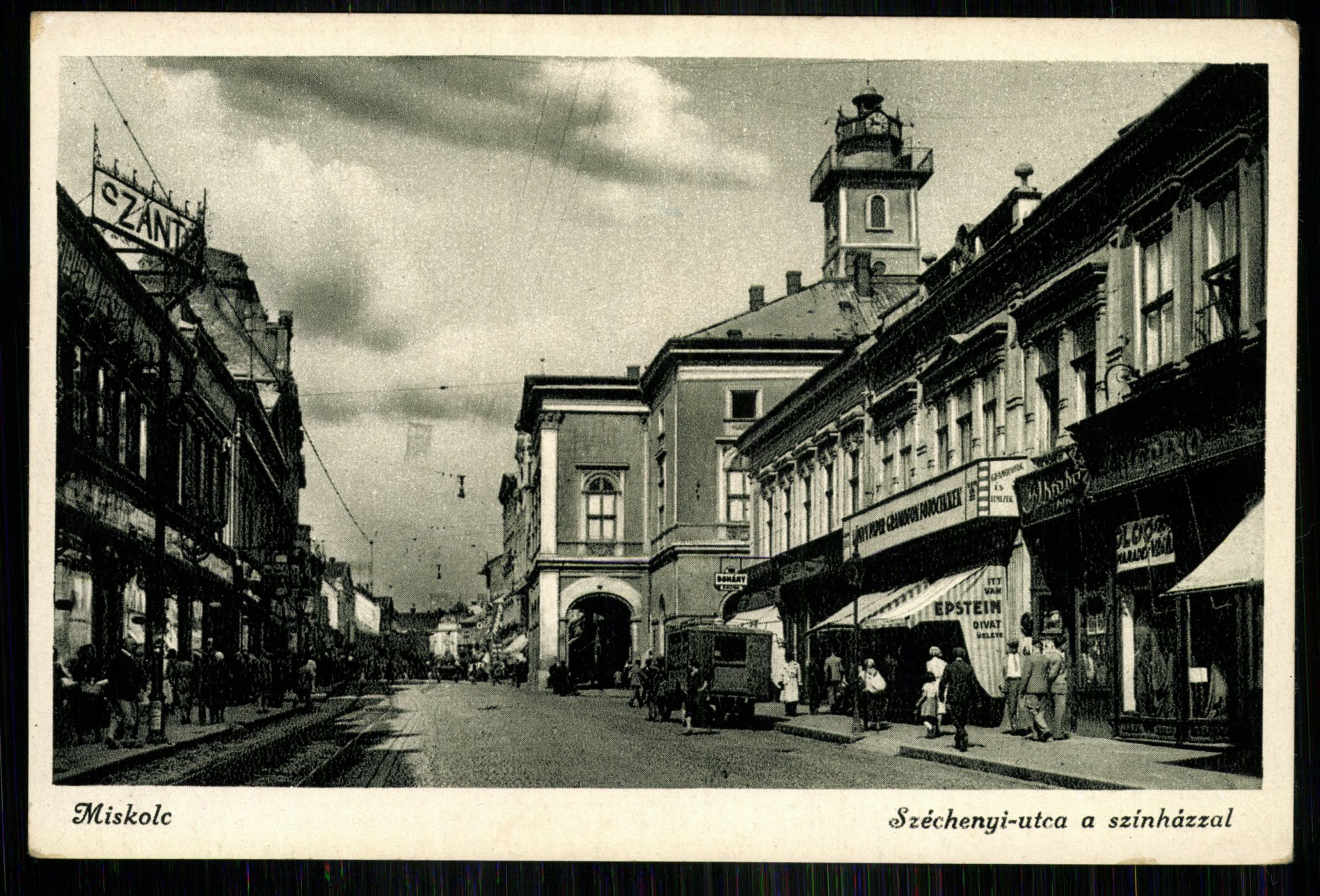 Miskolc; Széchenyi utca a Színházzal (Magyar Kereskedelmi és Vendéglátóipari Múzeum CC BY-NC-ND)