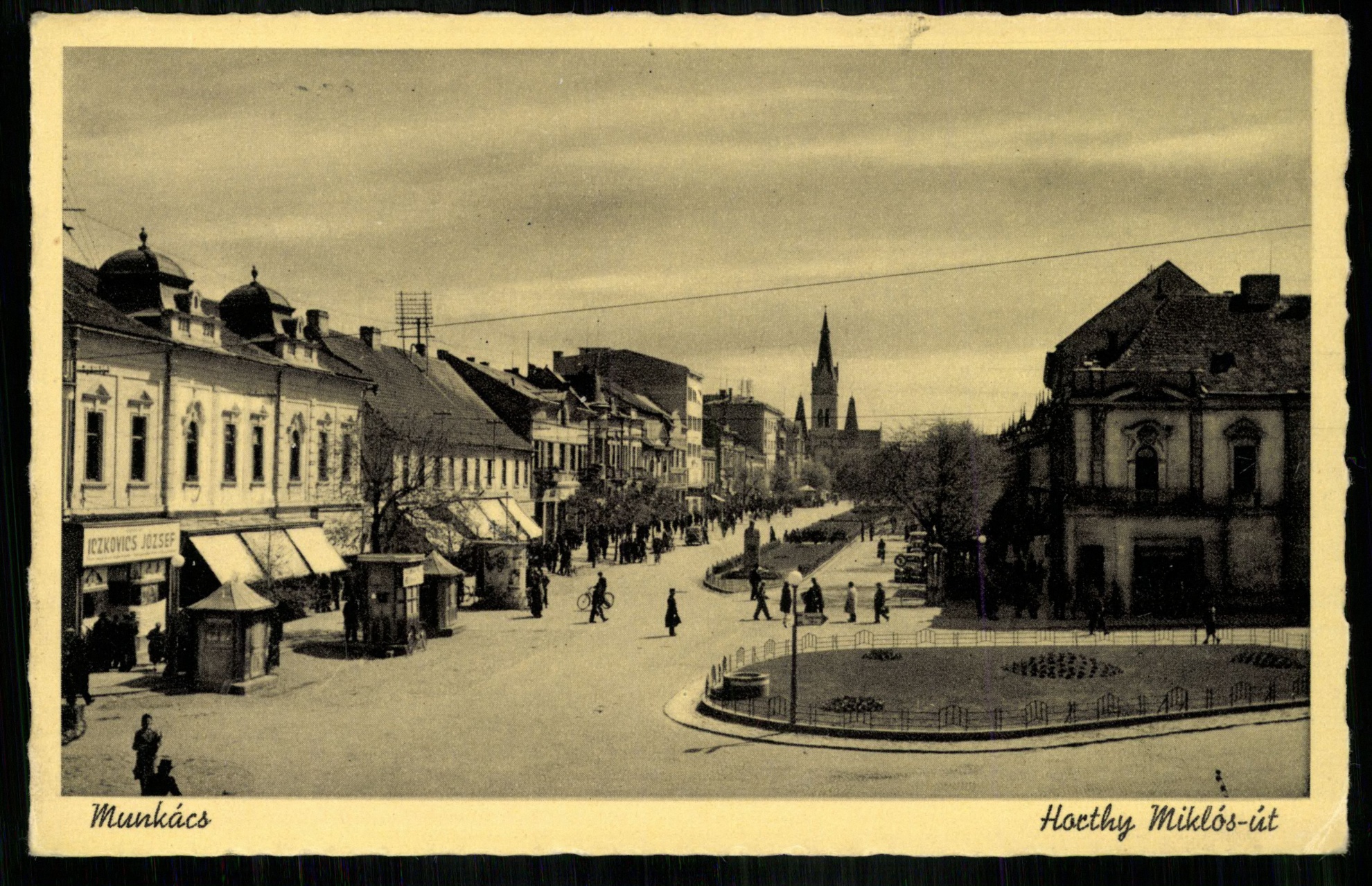 Munkács; Horthy Miklós út (Magyar Kereskedelmi és Vendéglátóipari Múzeum CC BY-NC-ND)