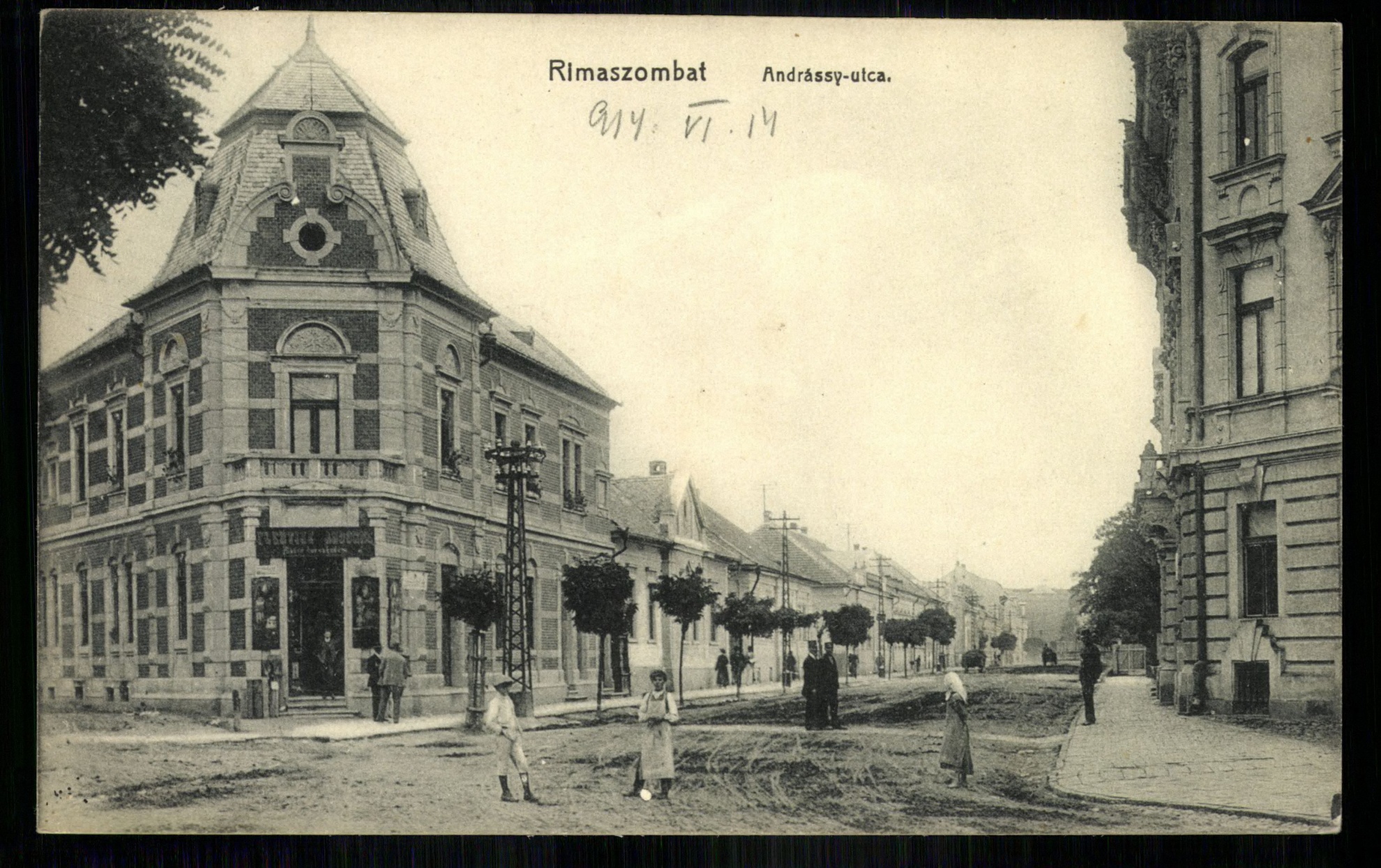 Rimaszombat; Andrássy utca (Magyar Kereskedelmi és Vendéglátóipari Múzeum CC BY-NC-ND)
