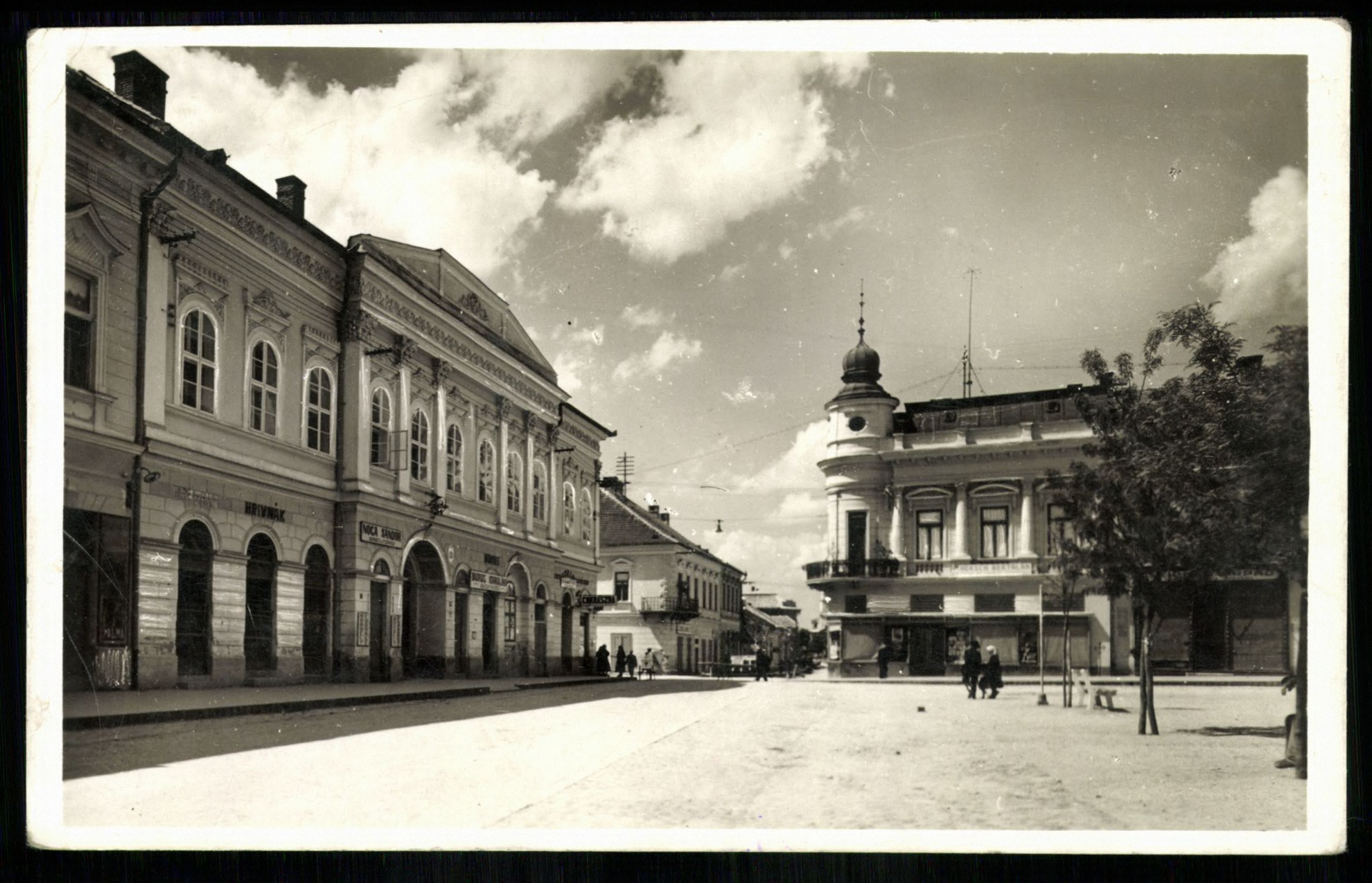 Rimaszombat; Horthy Miklós tér (Magyar Kereskedelmi és Vendéglátóipari Múzeum CC BY-NC-ND)