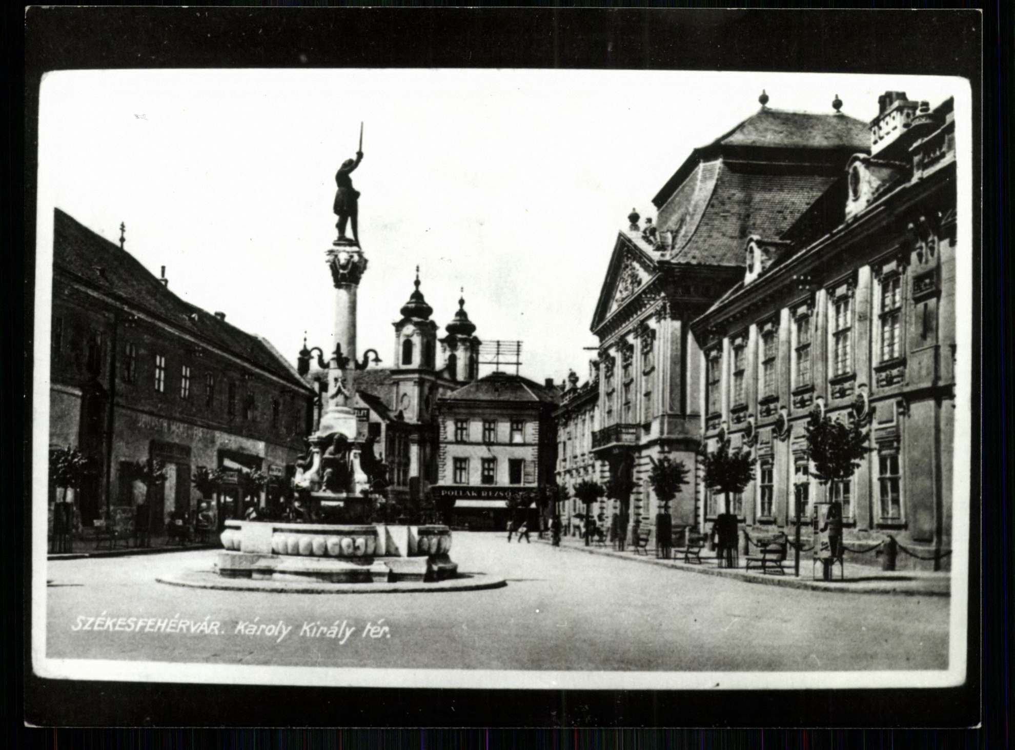 Székesfehérvár; Károly király tér (Magyar Kereskedelmi és Vendéglátóipari Múzeum CC BY-NC-ND)