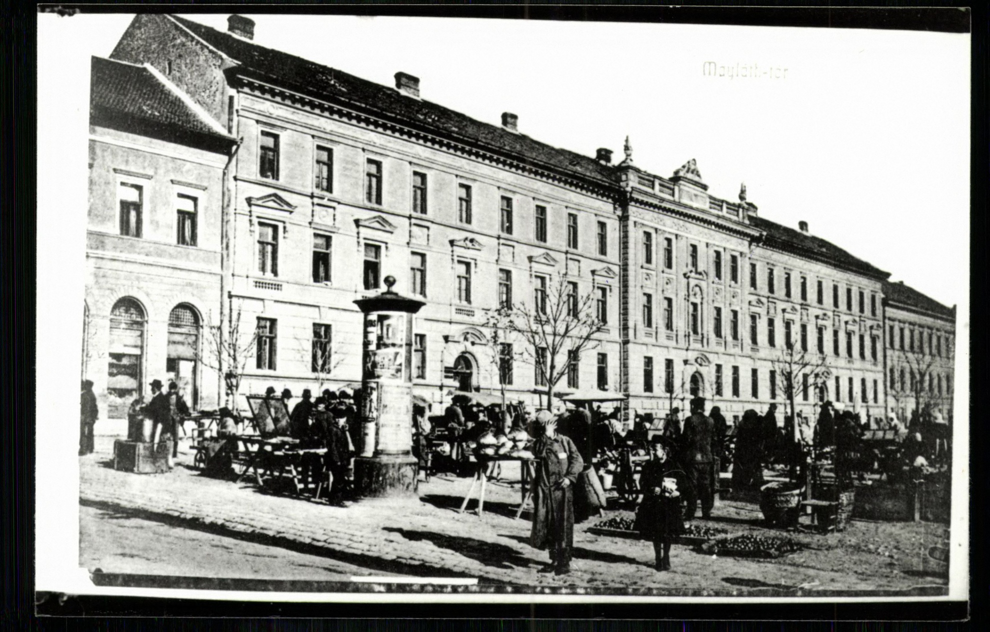 nt; Mayláth tér (Magyar Kereskedelmi és Vendéglátóipari Múzeum CC BY-NC-ND)