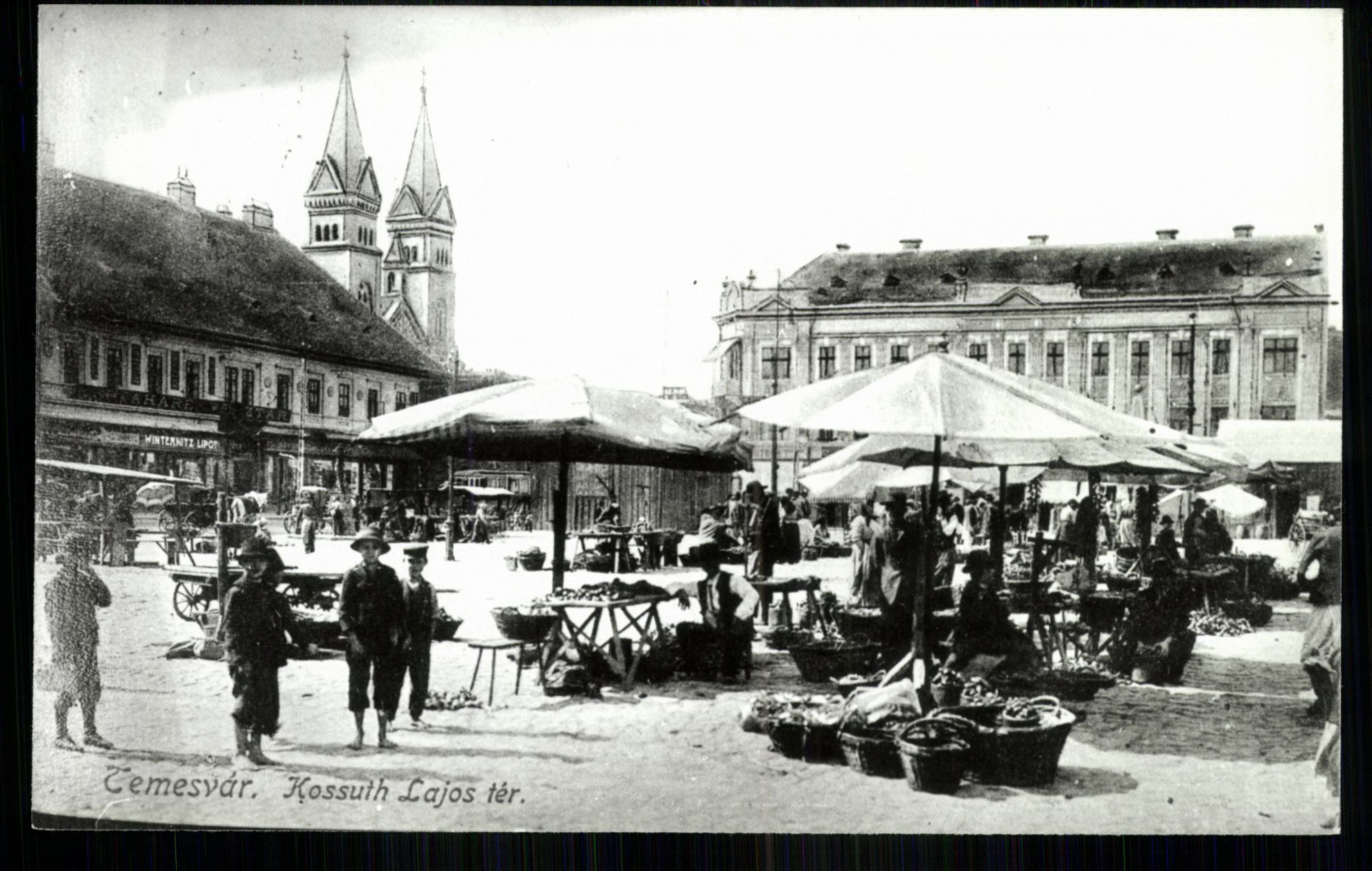Temesvár; Kossuth Lajos tér (Magyar Kereskedelmi és Vendéglátóipari Múzeum CC BY-NC-ND)