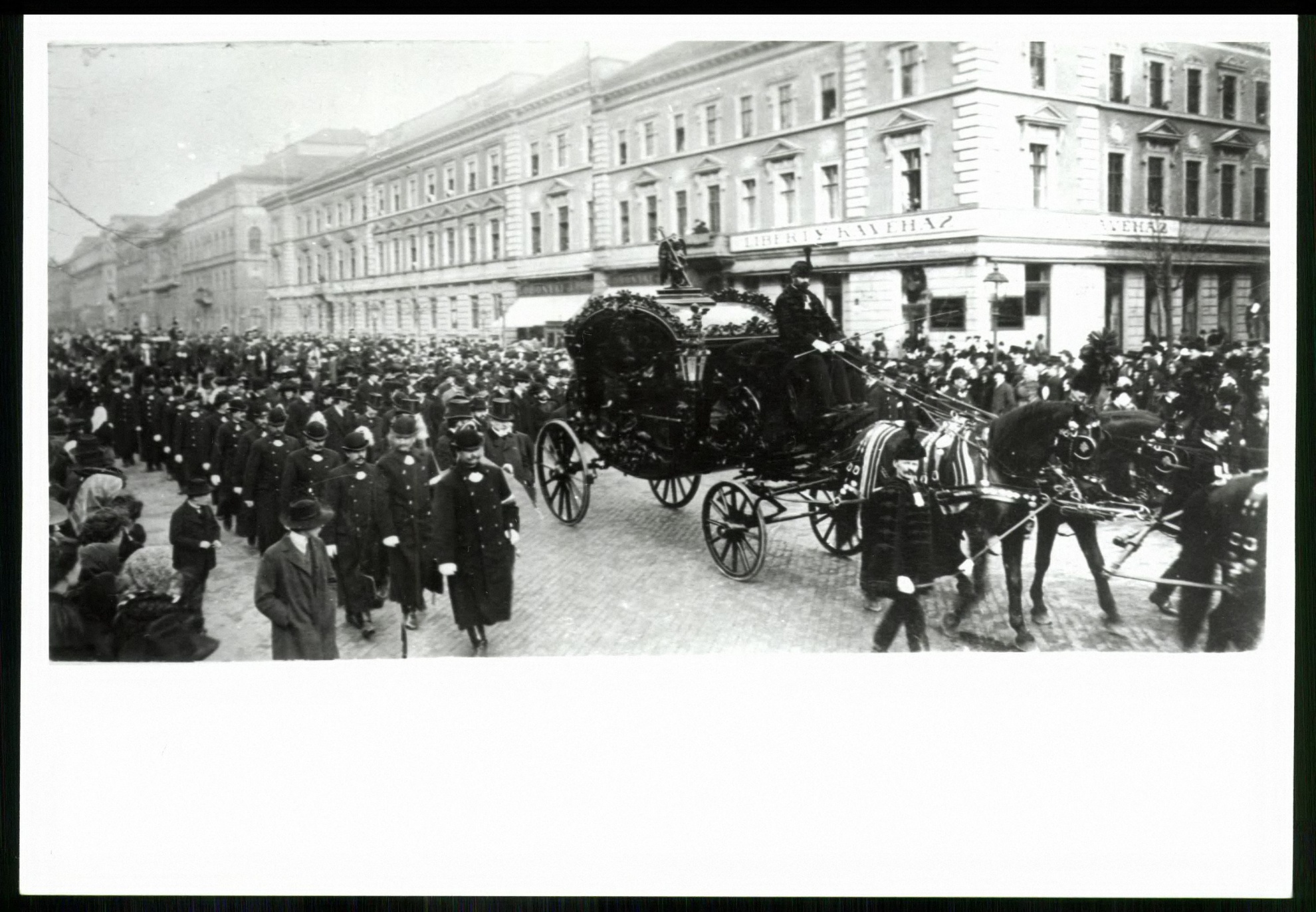 Zichy Mihály temetése (Magyar Kereskedelmi és Vendéglátóipari Múzeum CC BY-NC-ND)