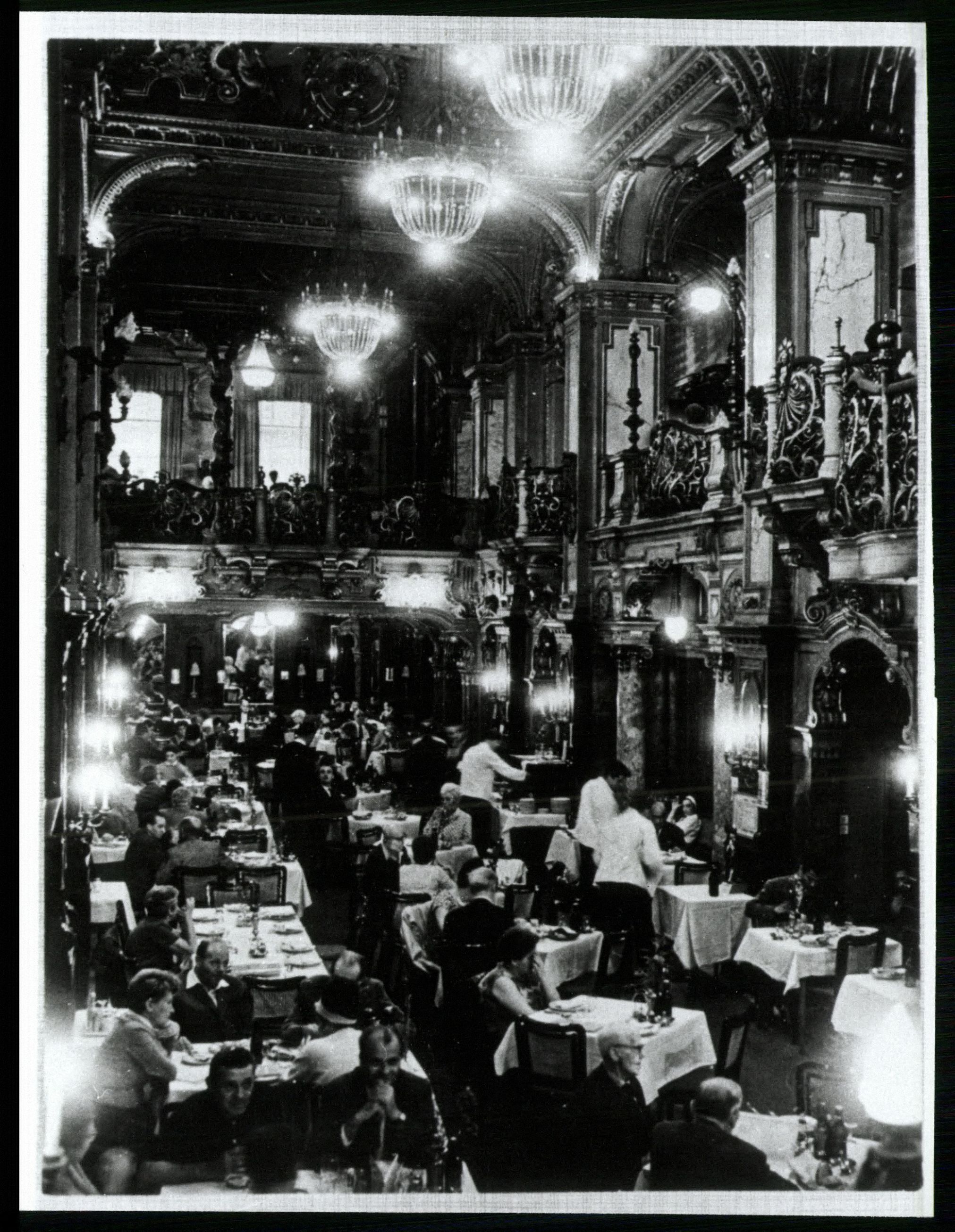 New York Kávéház (Magyar Kereskedelmi és Vendéglátóipari Múzeum CC BY-NC-ND)