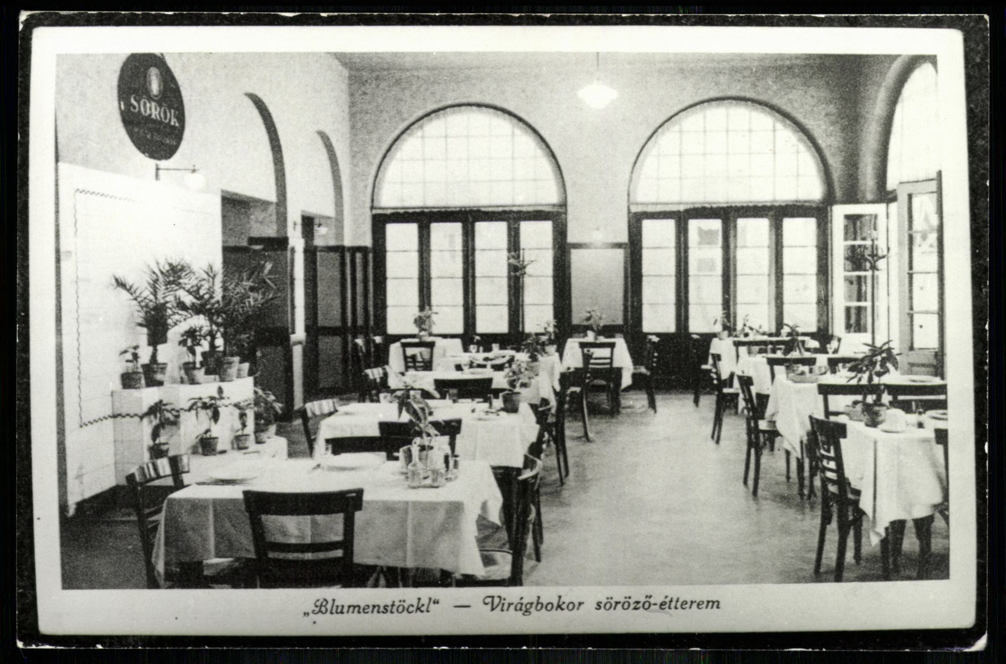 „Blumenstöckl”- Virágbokor söröző-étterem. Budapest, József tér 1. Tulajdonos: Teuber Ágoston (Magyar Kereskedelmi és Vendéglátóipari Múzeum CC BY-NC-ND)