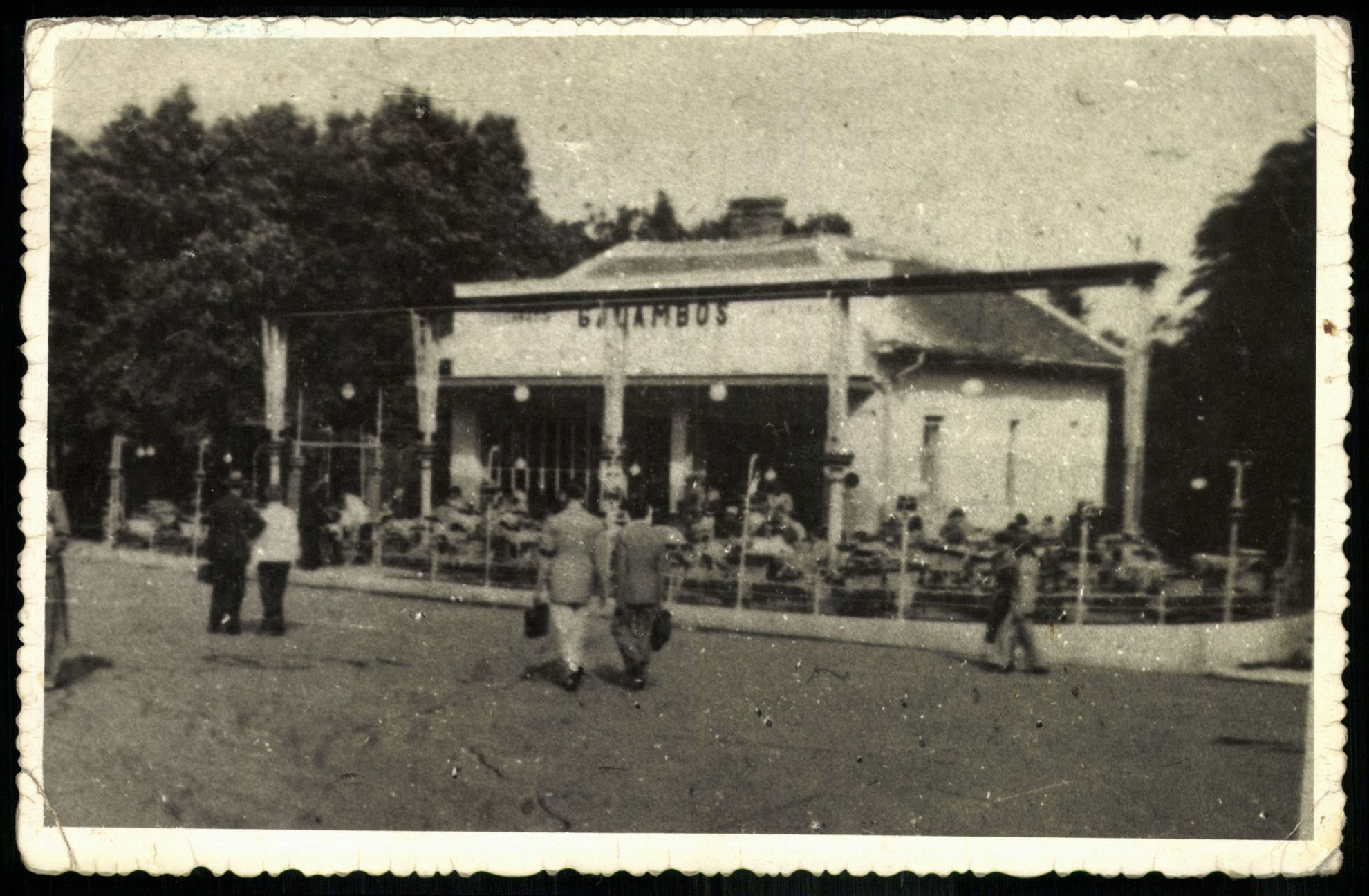 Galambos Cafe Restaurant, Szabadság hegy, Szépkilátás út 1. sz. (Magyar Kereskedelmi és Vendéglátóipari Múzeum CC BY-NC-ND)