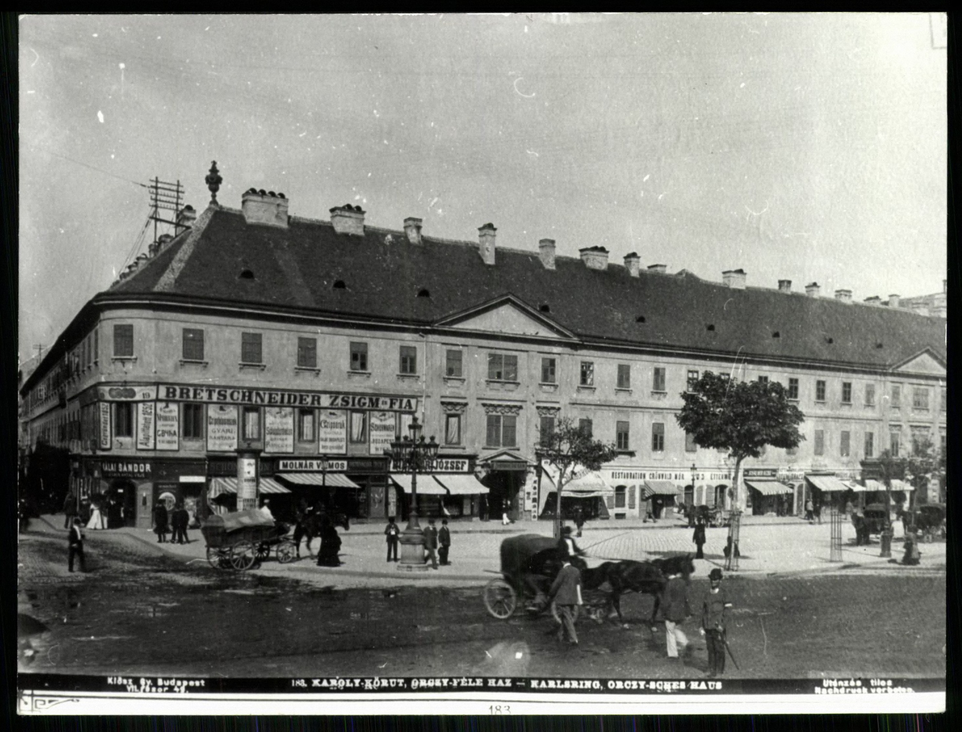 Grünwald Mór étterme, V., Tanács körút, Orchy ház (Magyar Kereskedelmi és Vendéglátóipari Múzeum CC BY-NC-ND)