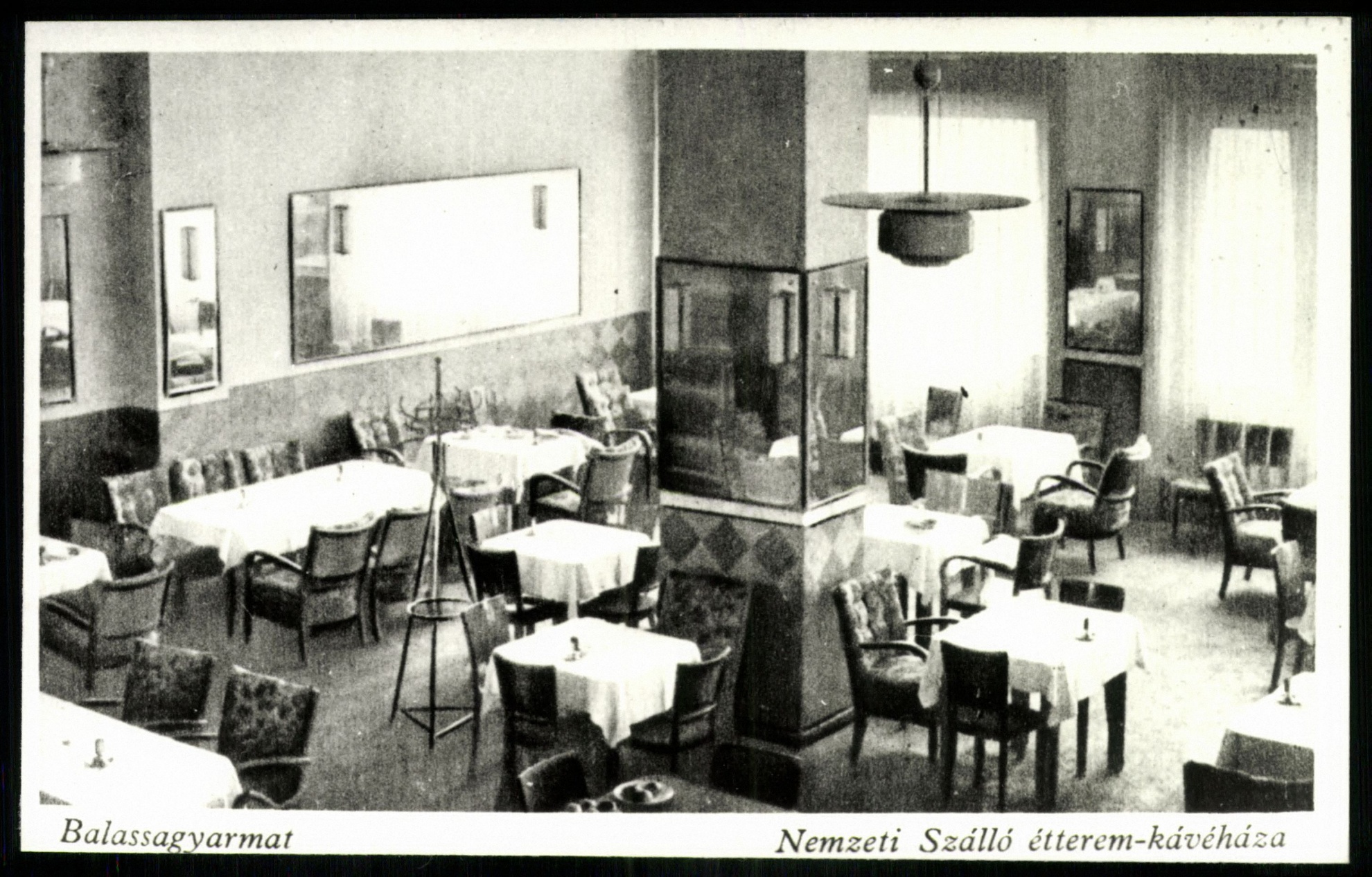 Balassagyarmat Nemzeti Szálló étterem-kávéháza (Magyar Kereskedelmi és Vendéglátóipari Múzeum CC BY-NC-ND)
