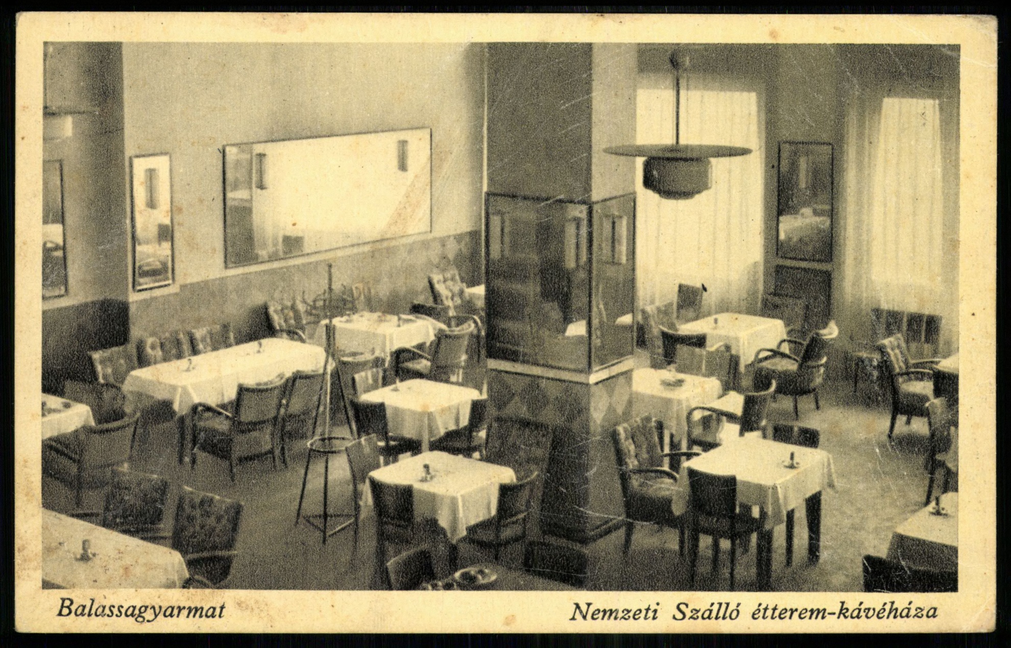 Balassagyarmat Nemzeti Szálló étterem-kávéháza (Magyar Kereskedelmi és Vendéglátóipari Múzeum CC BY-NC-ND)