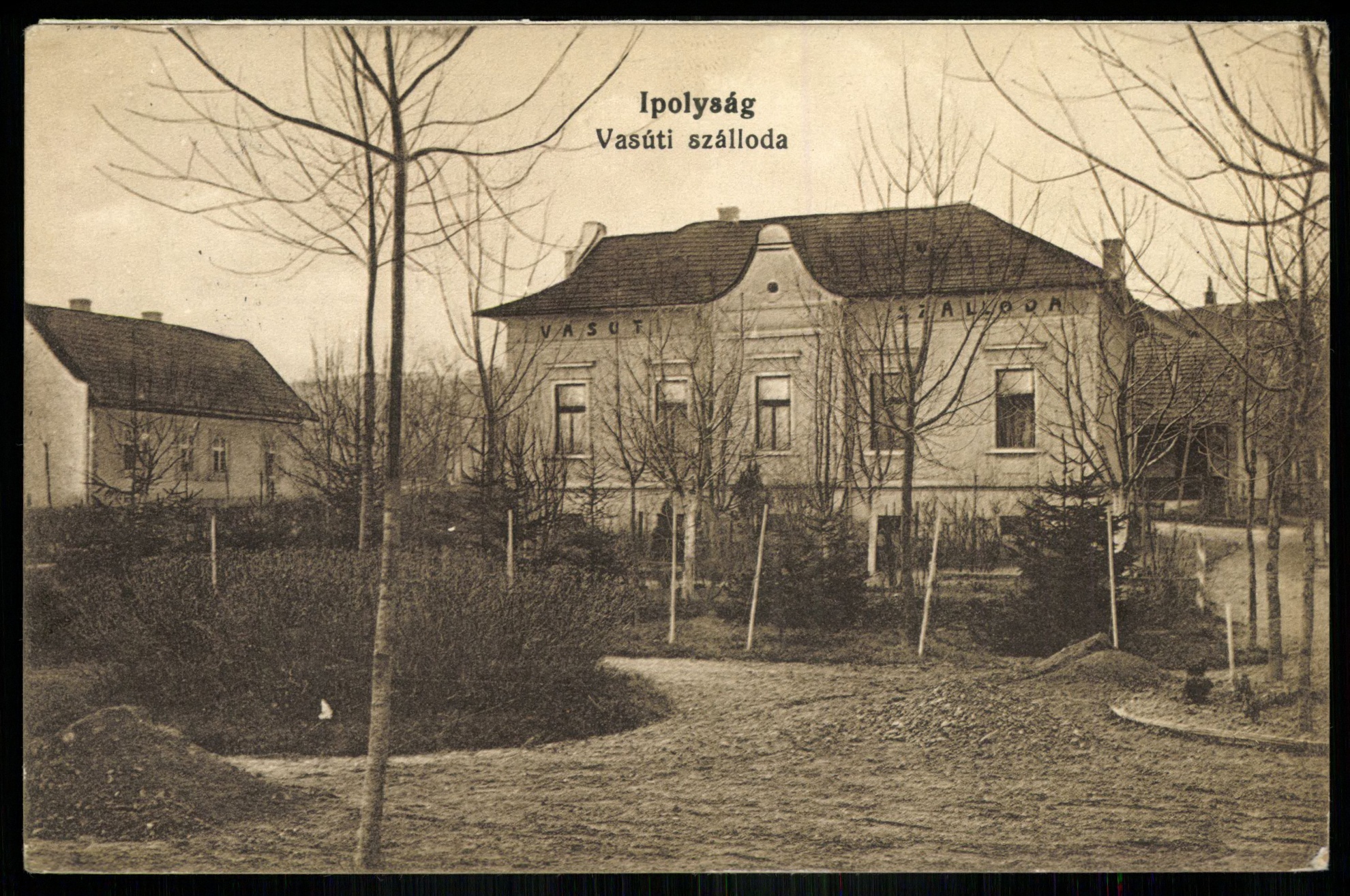 Ipolyság Vasúti szálloda (Magyar Kereskedelmi és Vendéglátóipari Múzeum CC BY-NC-ND)